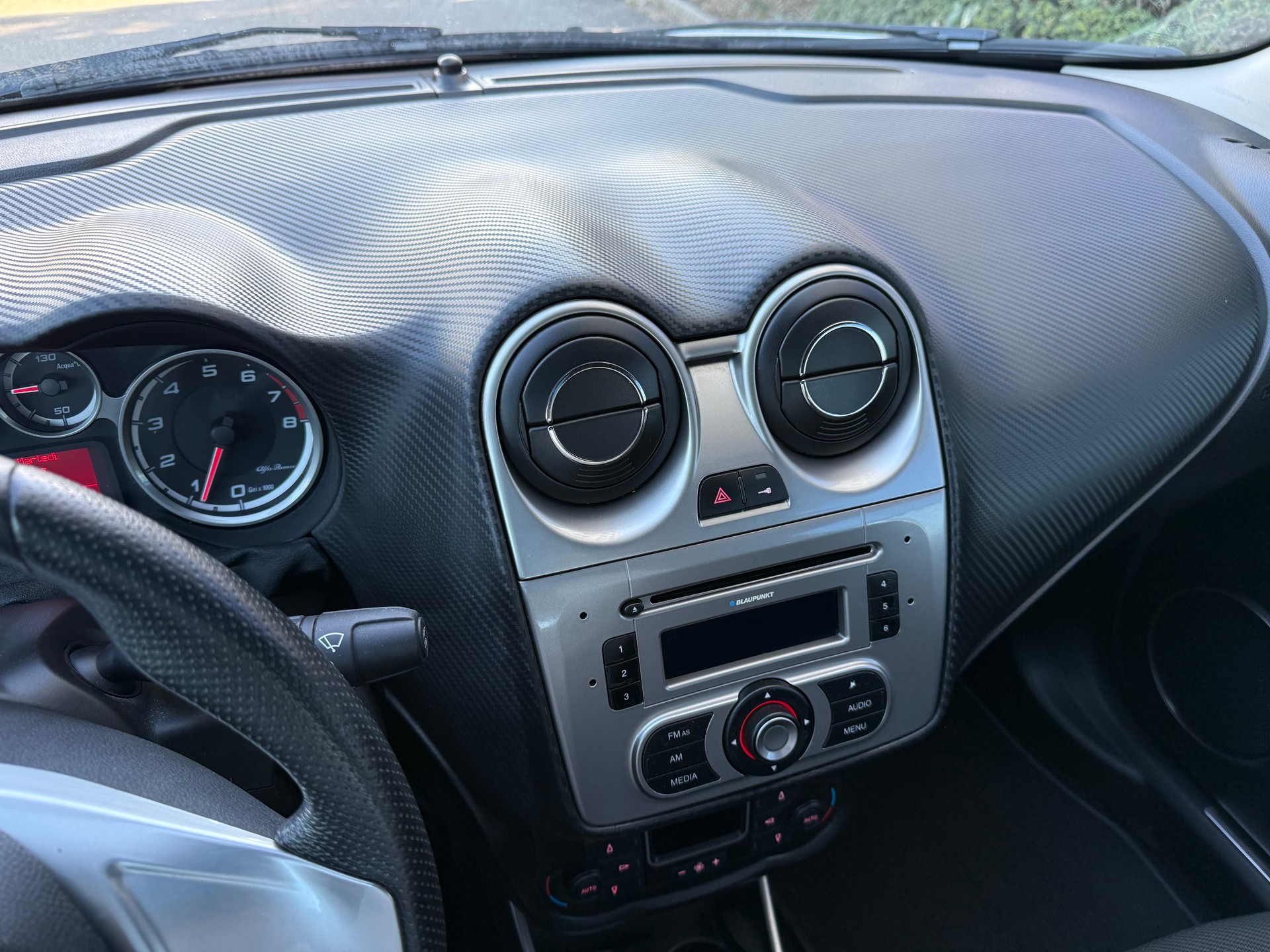 ALFA ROMEO MiTo 1.4 TB Distinctive-image-14