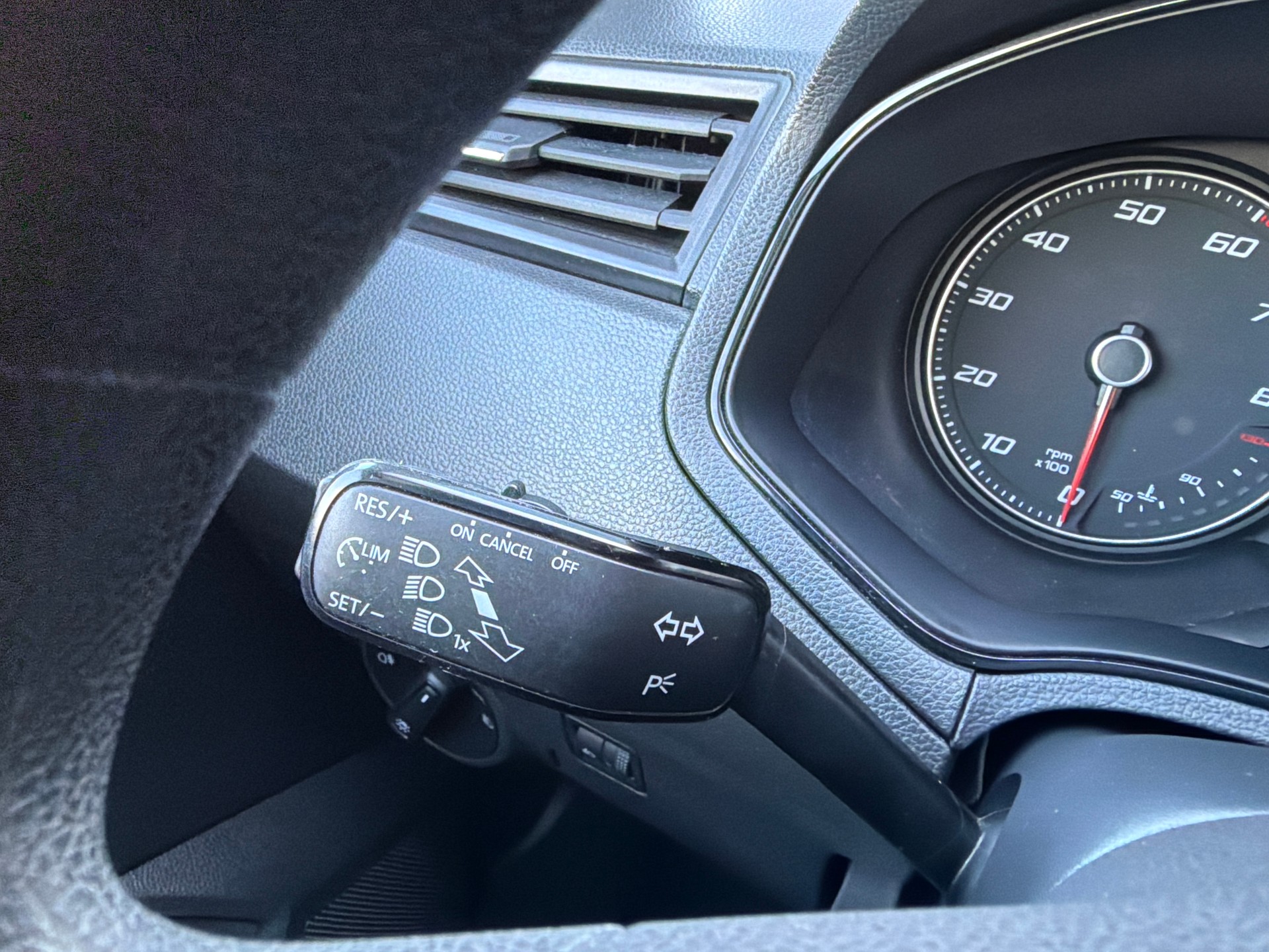 SEAT Ibiza 1.0 EcoTSI Reference-image-15