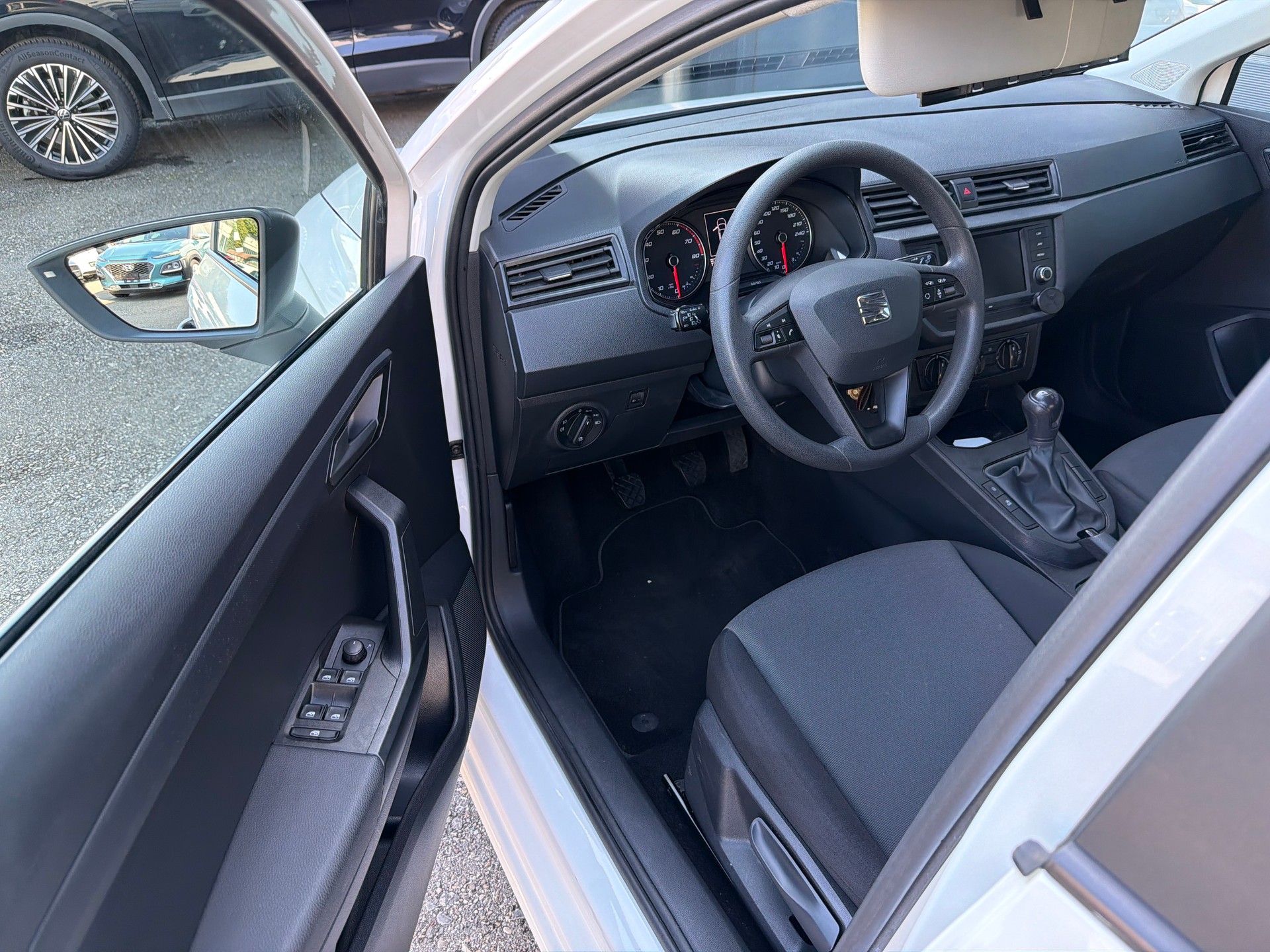 SEAT Ibiza 1.0 EcoTSI Reference-image-7