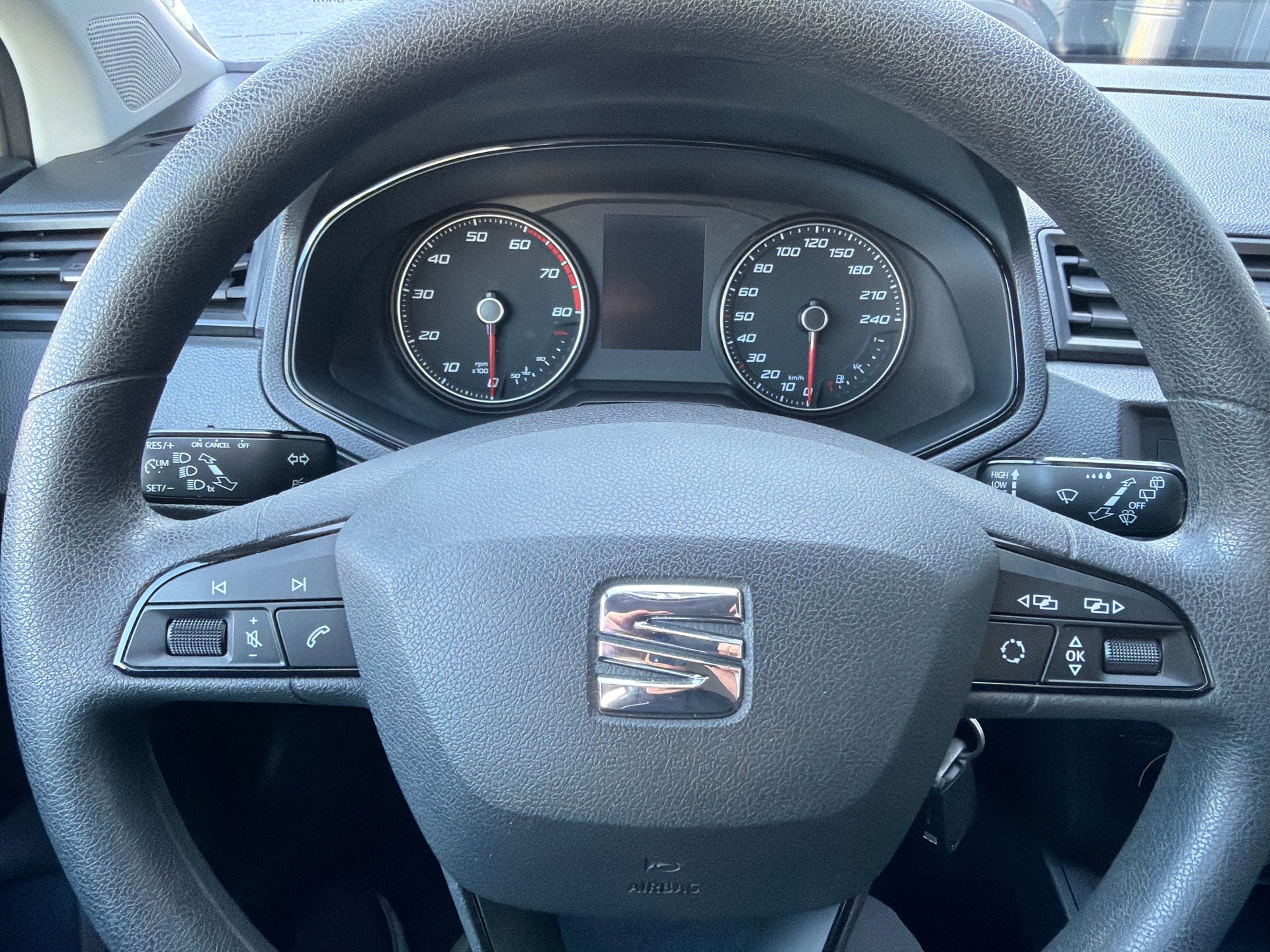SEAT Ibiza 1.0 EcoTSI Reference-image-14