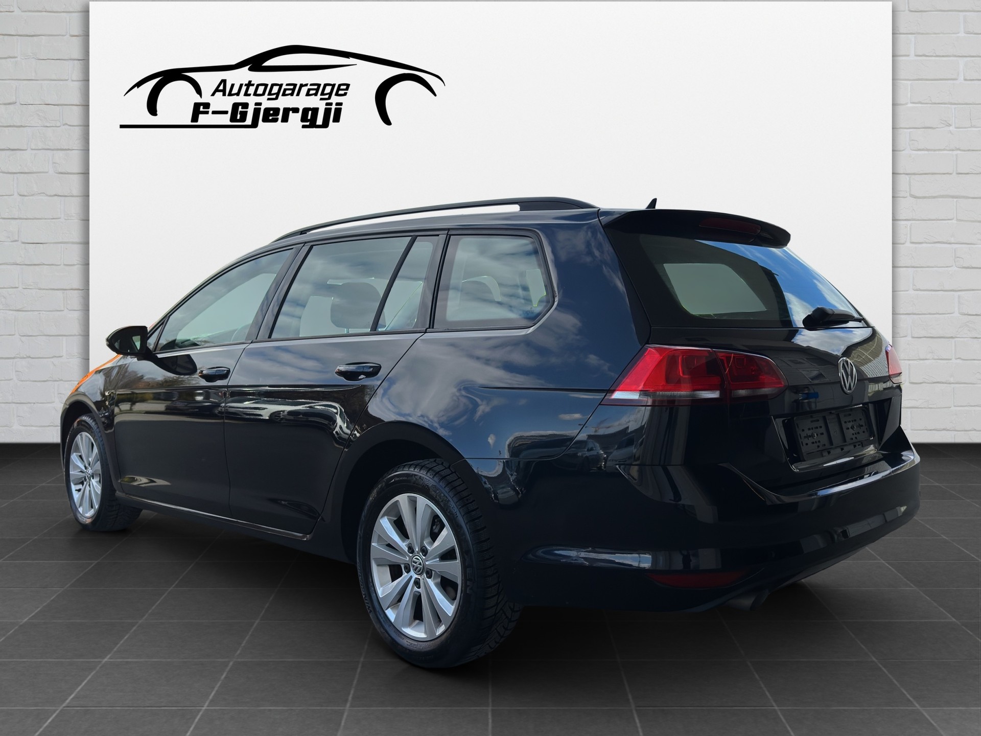 VW Golf Variant 1.6 TDI Comfortline DSG-showroom-element-3
