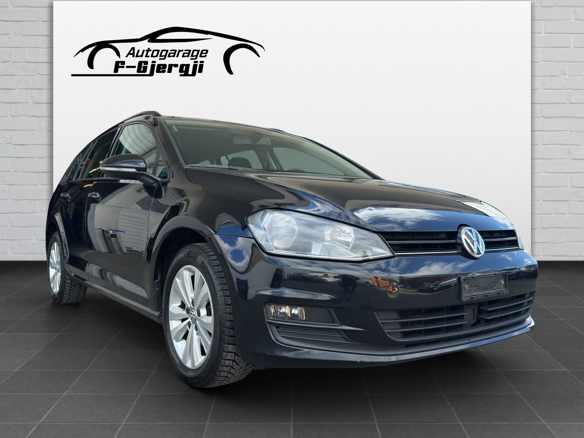 VW Golf Variant 1.6 TDI Comfortline DSG-showroom-element-1