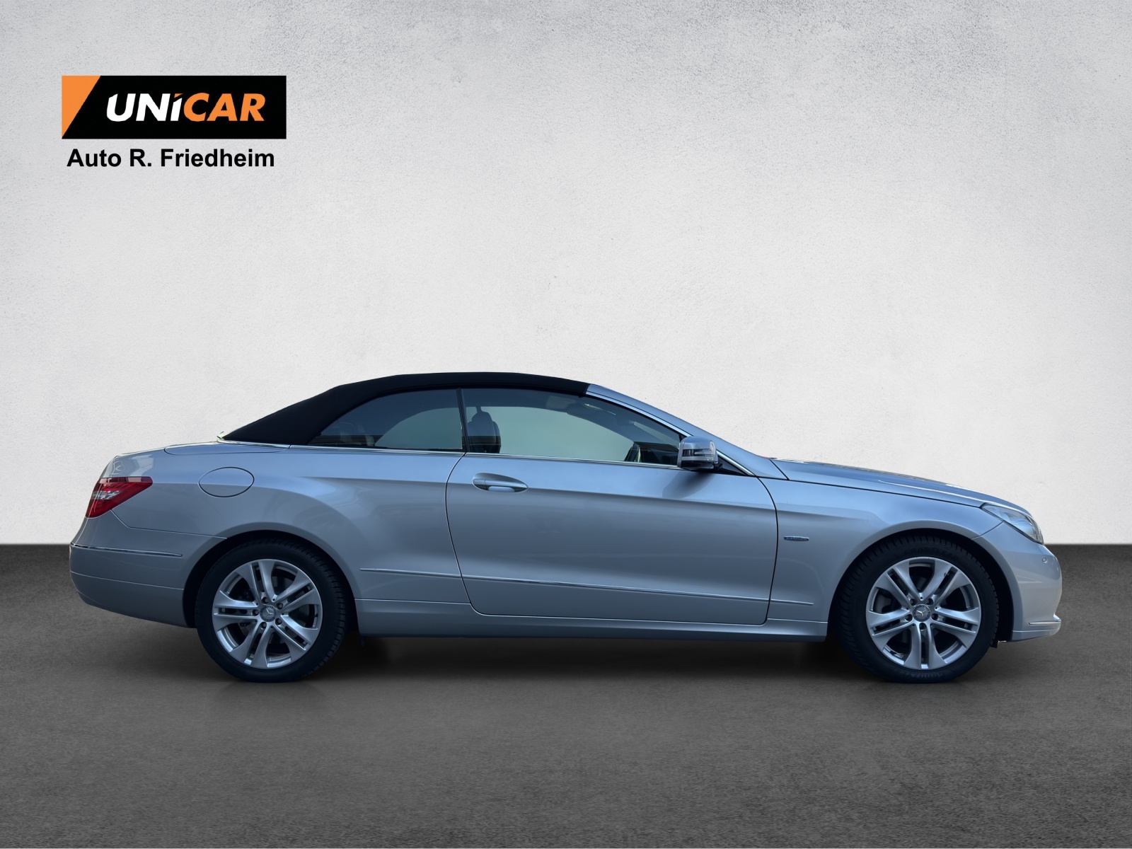 MERCEDES-BENZ E 250 CGI BlueEfficiency Automatic-image-7