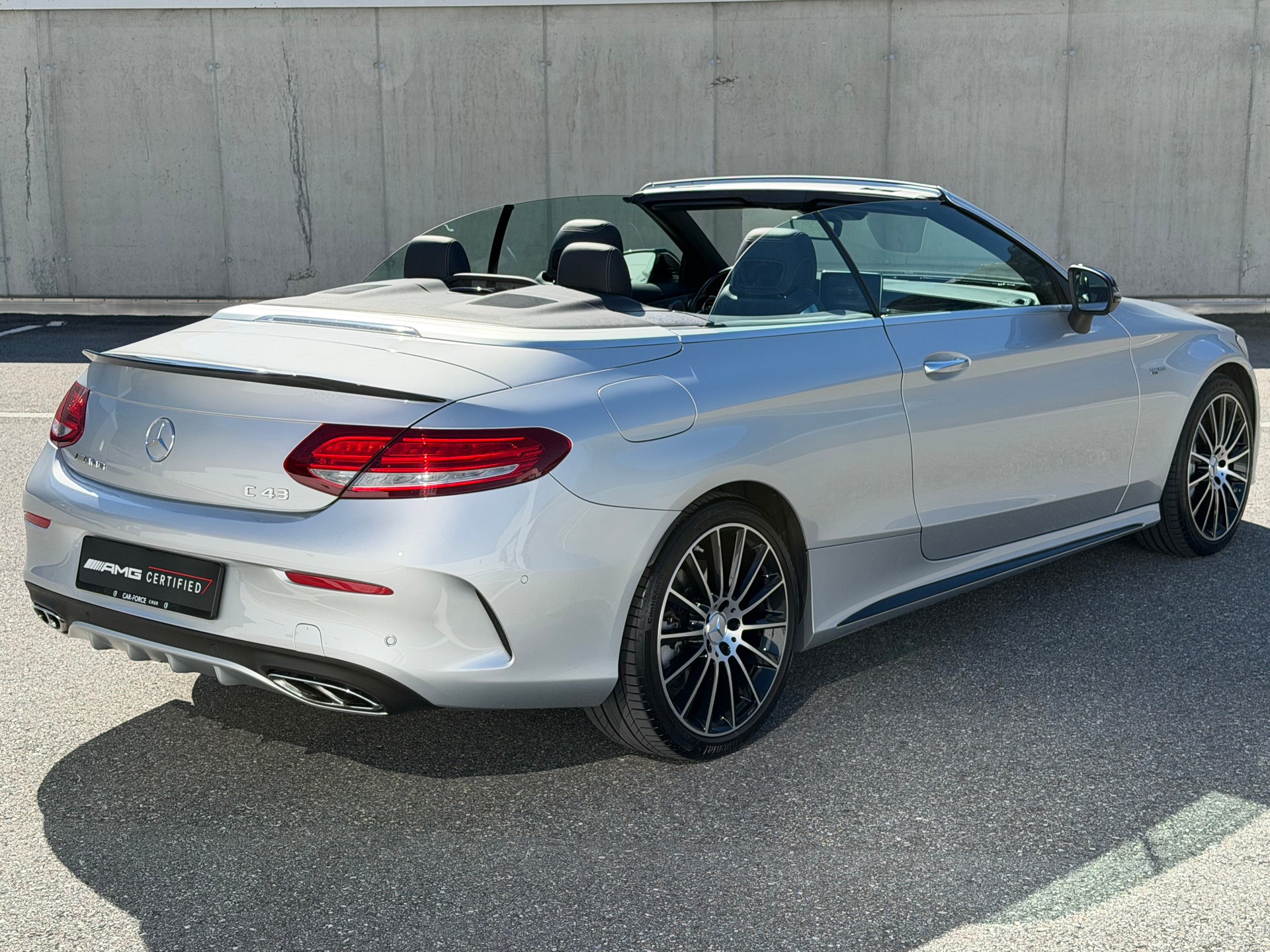 MERCEDES-BENZ C 43 Cabriolet AMG 4Matic 9G-Tronic-image-5