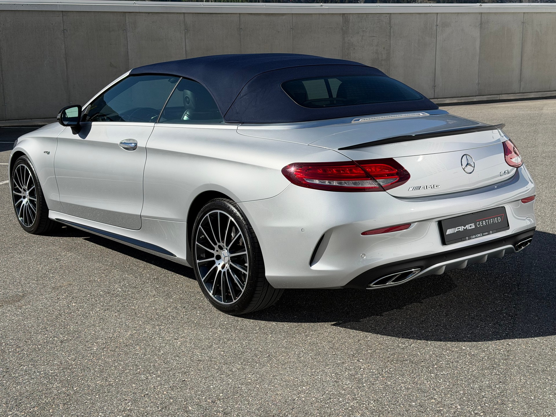 MERCEDES-BENZ C 43 Cabriolet AMG 4Matic 9G-Tronic-image-13