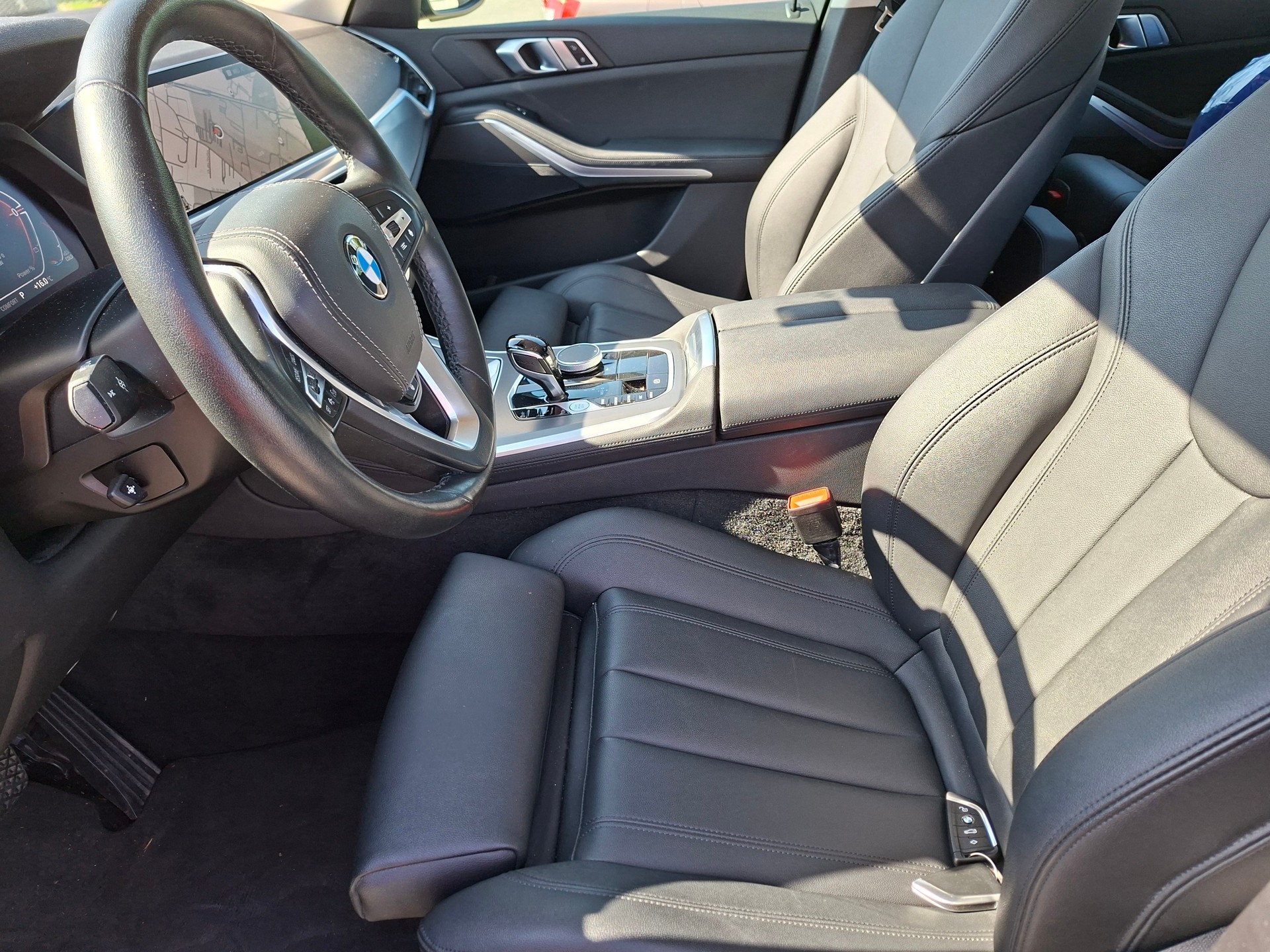 BMW X5 xDrive 48V 40i Steptronic-image-7