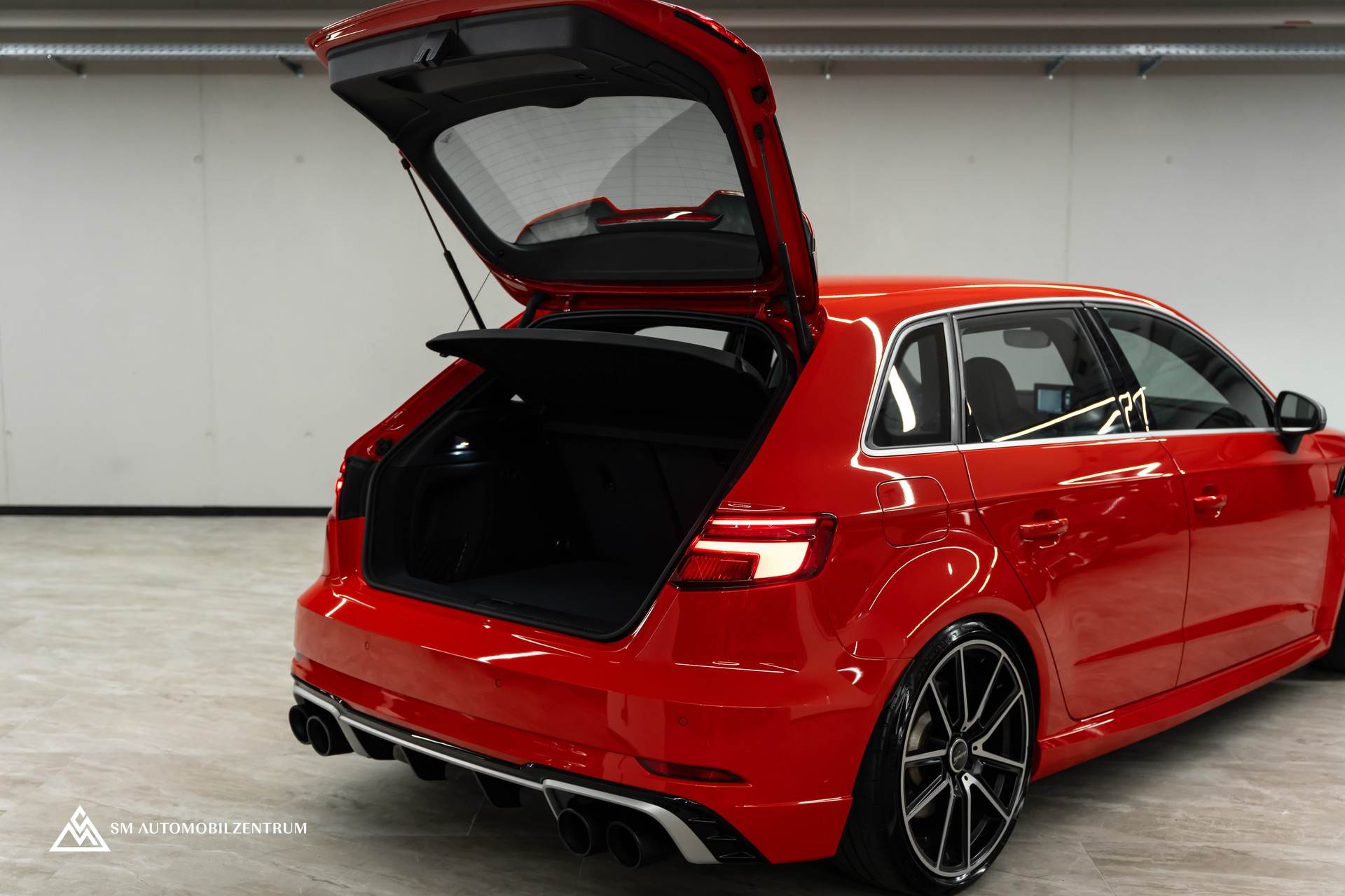 AUDI RS3 Sportback 2.5 T FSI quattro S-Tronic ABT / 460 PS / NO OPF-image-12