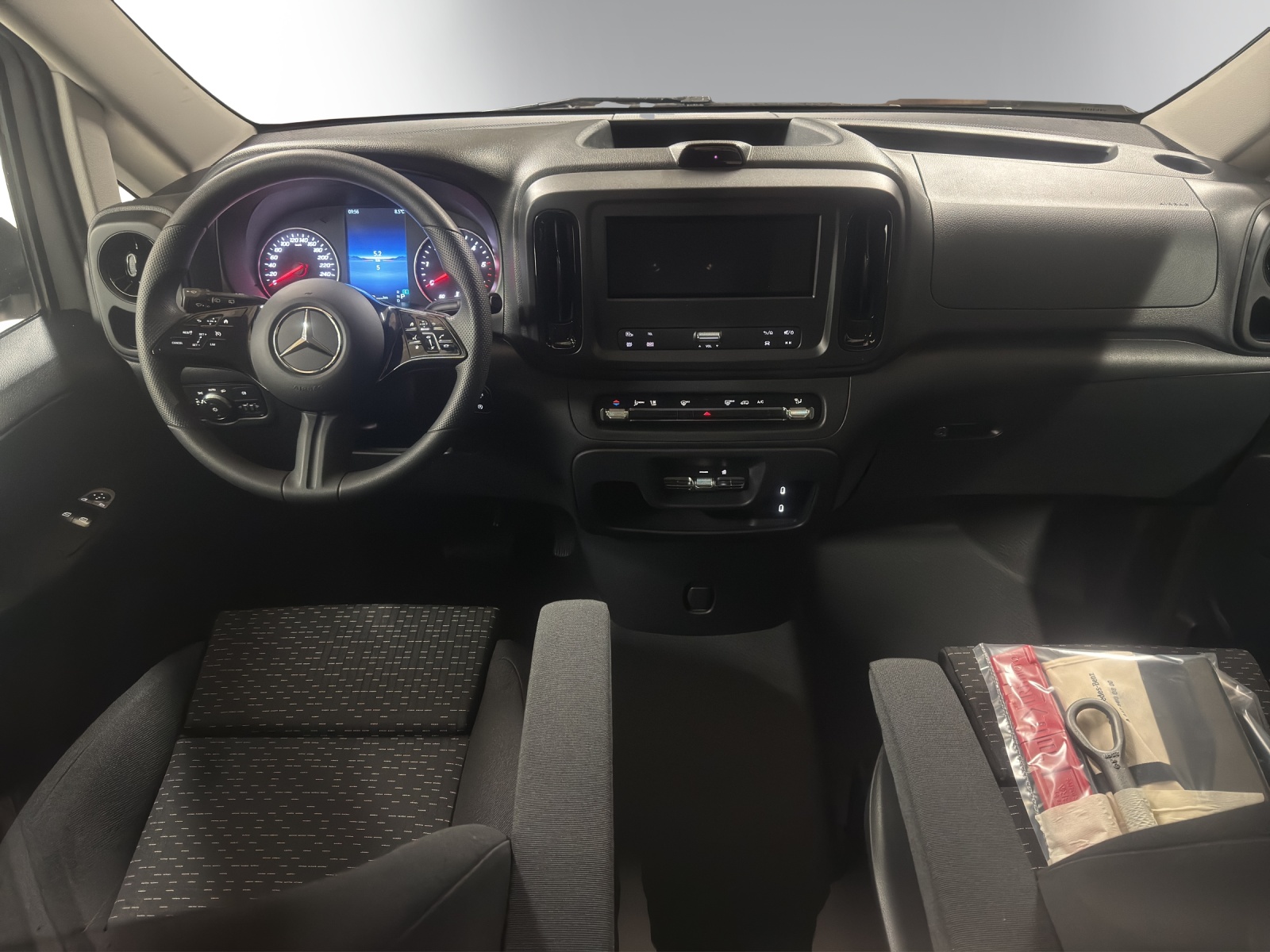 MERCEDES-BENZ Vito 114 CDI Lang WORKER 9G-Tronic 4M-image-8