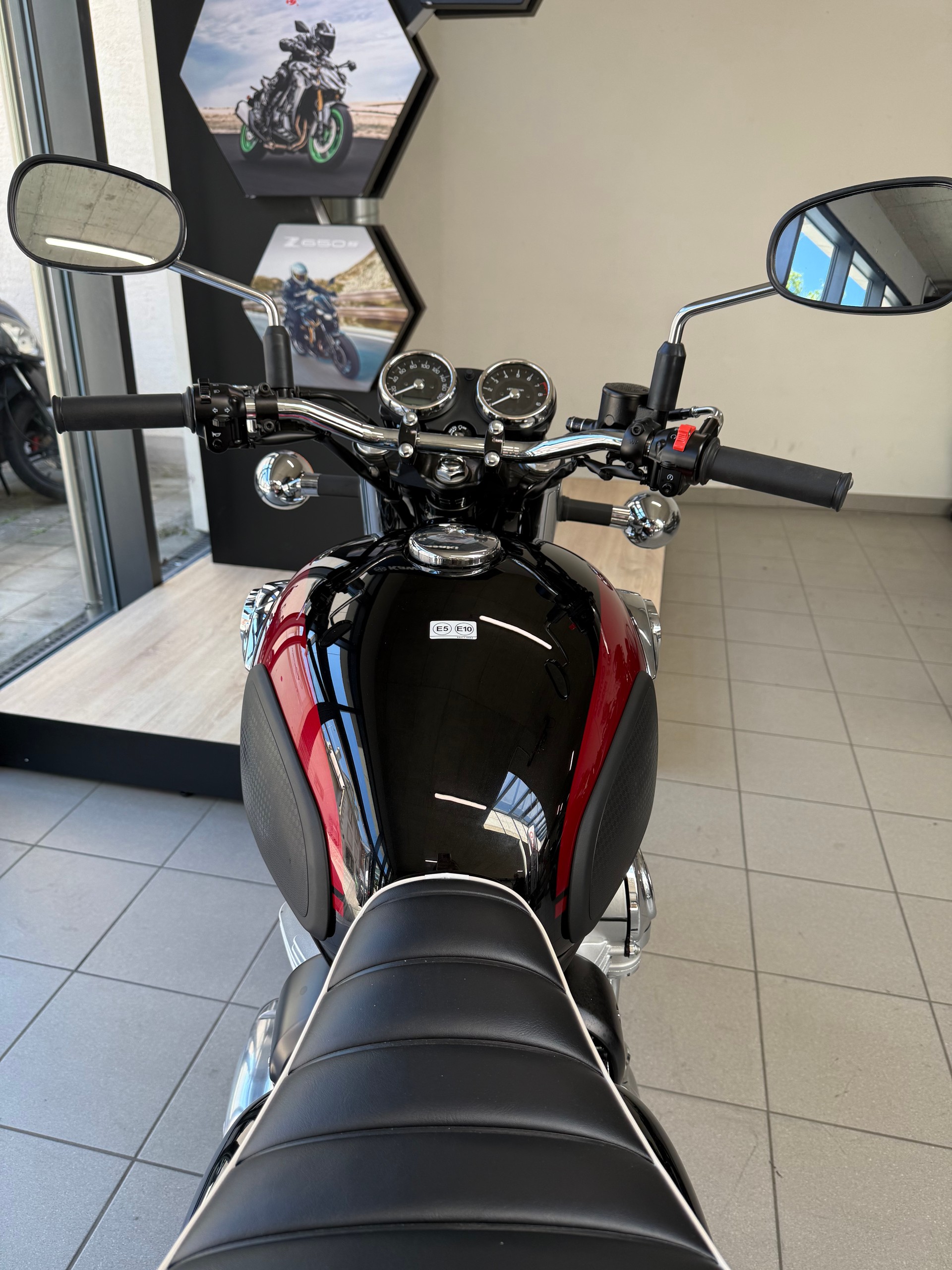 KAWASAKI W 800-image-3