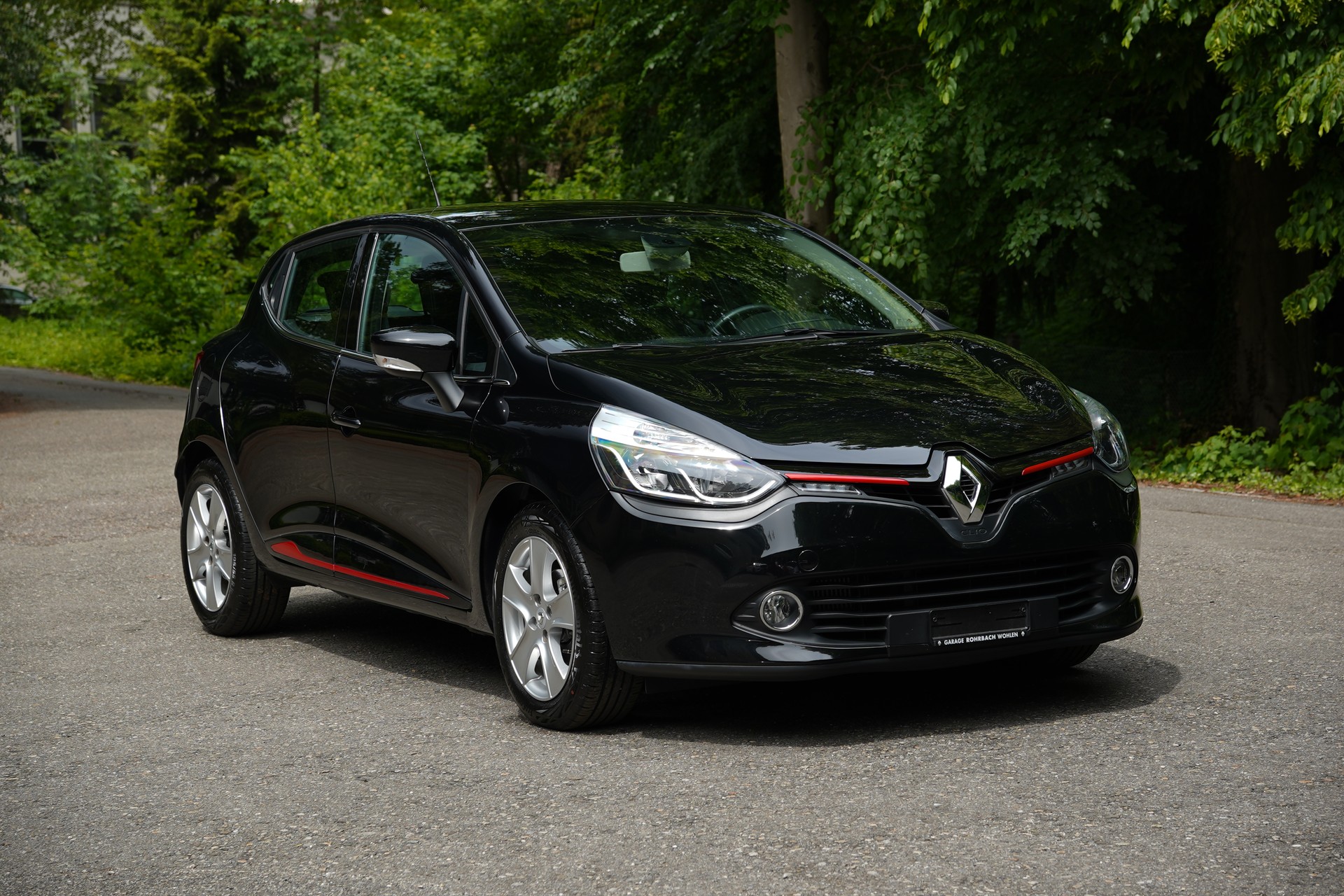 RENAULT Clio 1.2 16V T Limited EDC