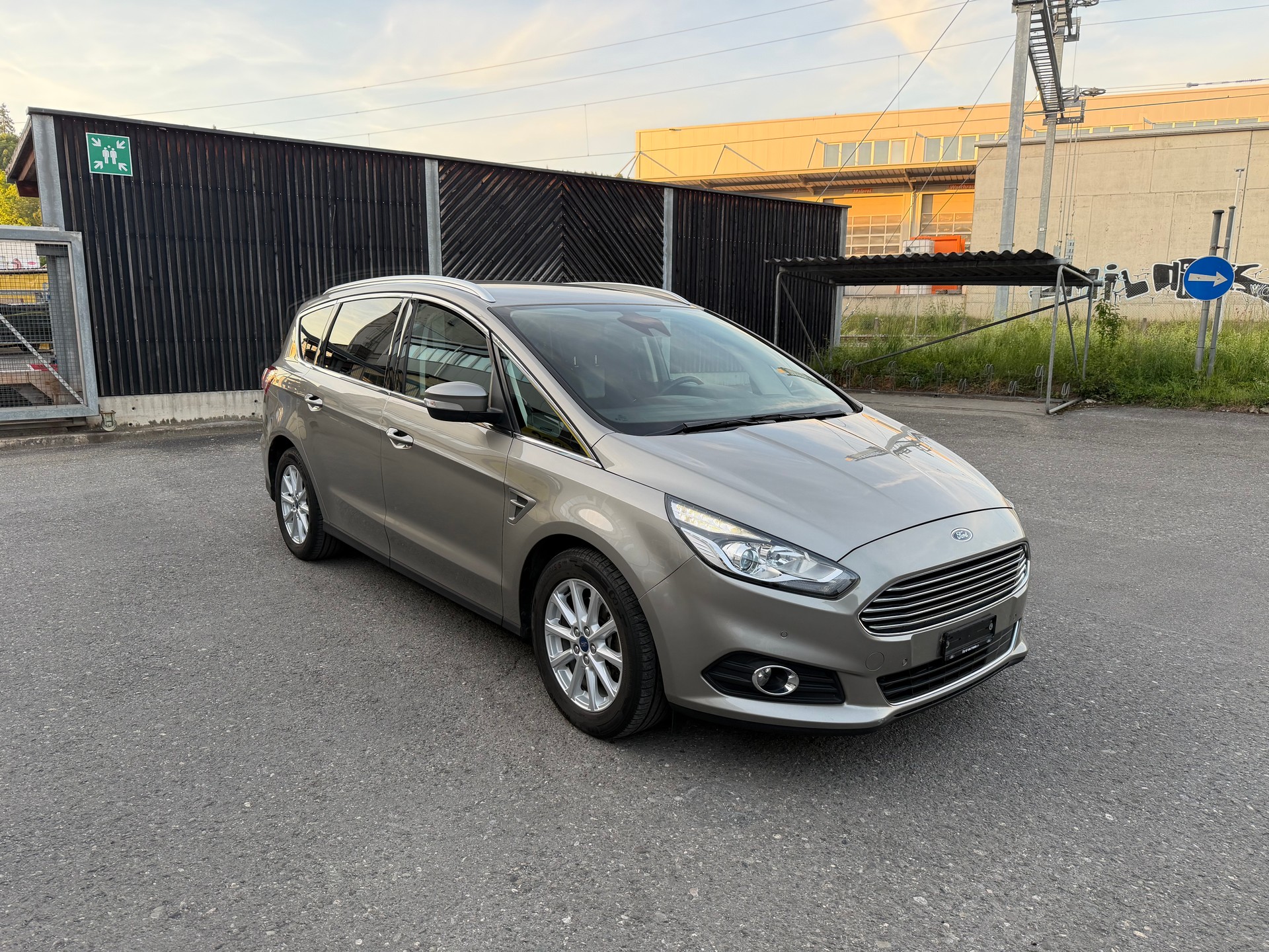 FORD S-Max 2.0 TDCi Titanium PowerShift-image-8