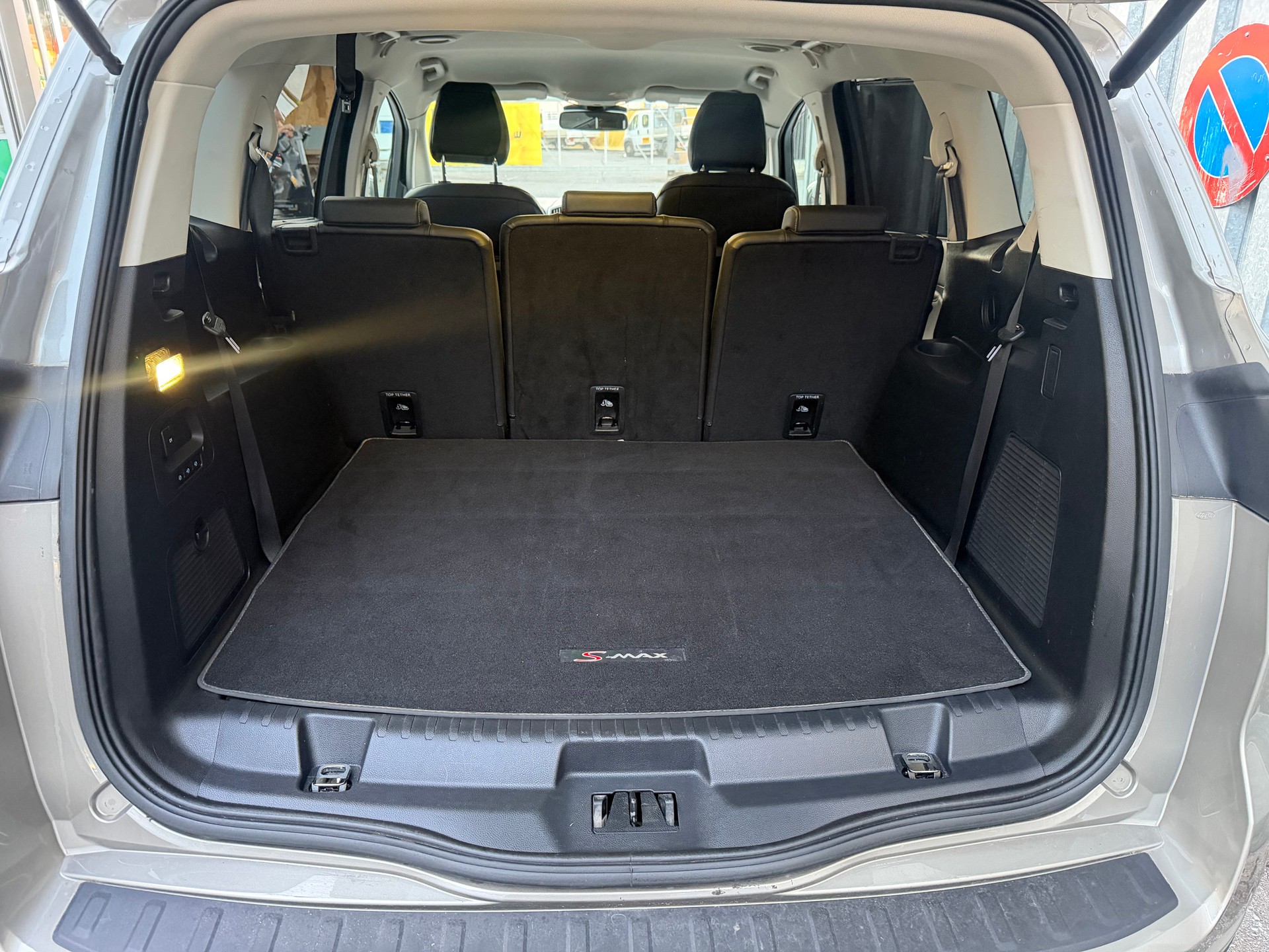 FORD S-Max 2.0 TDCi Titanium PowerShift-image-14