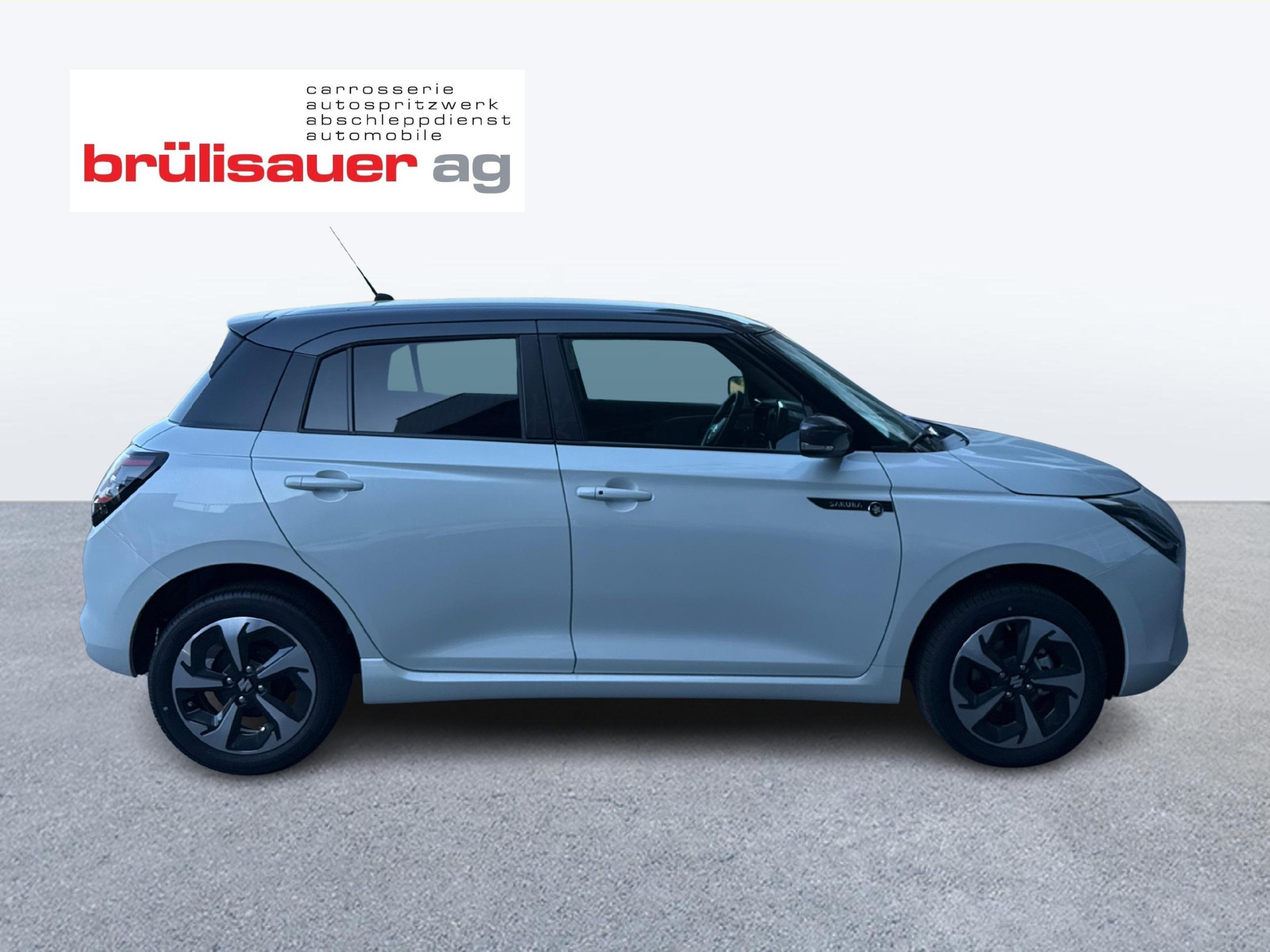 SUZUKI Swift 1.2 Sakura Top Hybrid 4x4-image-5