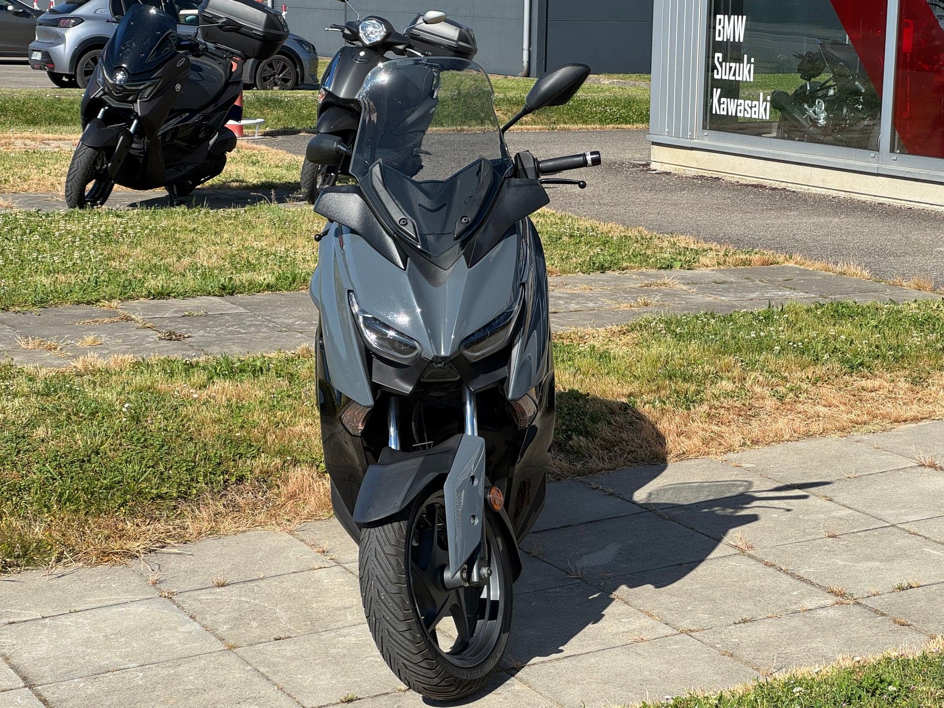YAMAHA X-Max YP 125 Tech Max-image-4