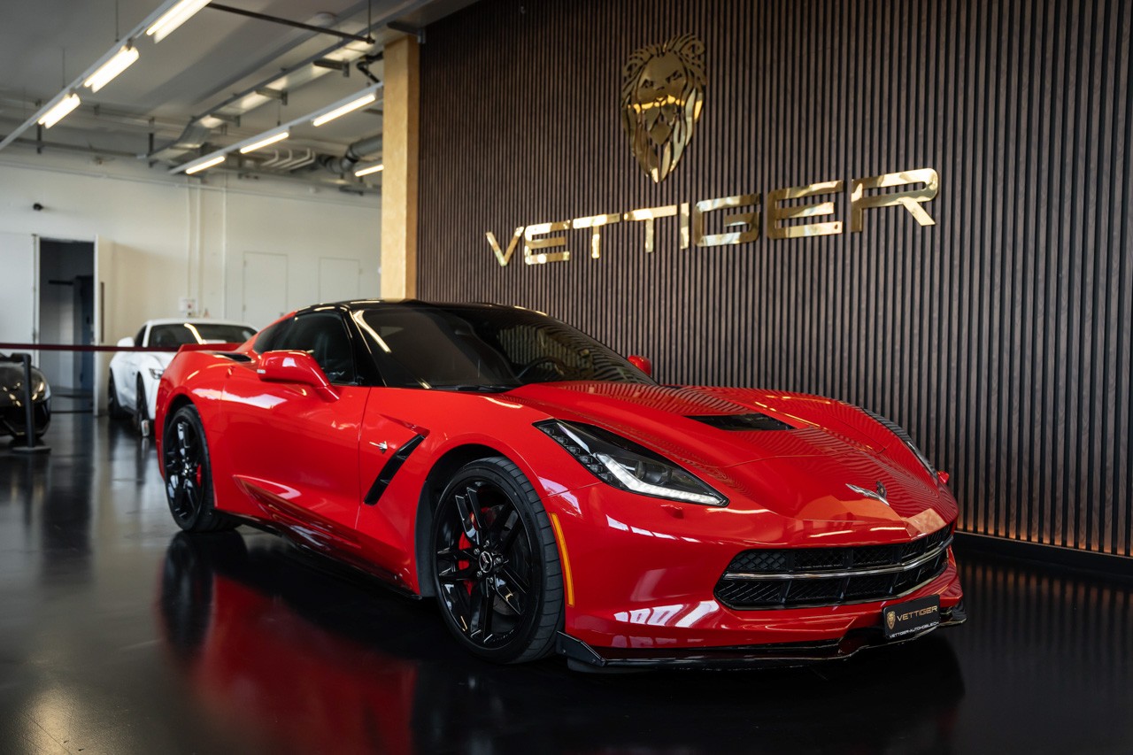 CHEVROLET Corvette Stingray Coupé-showroom-element-1
