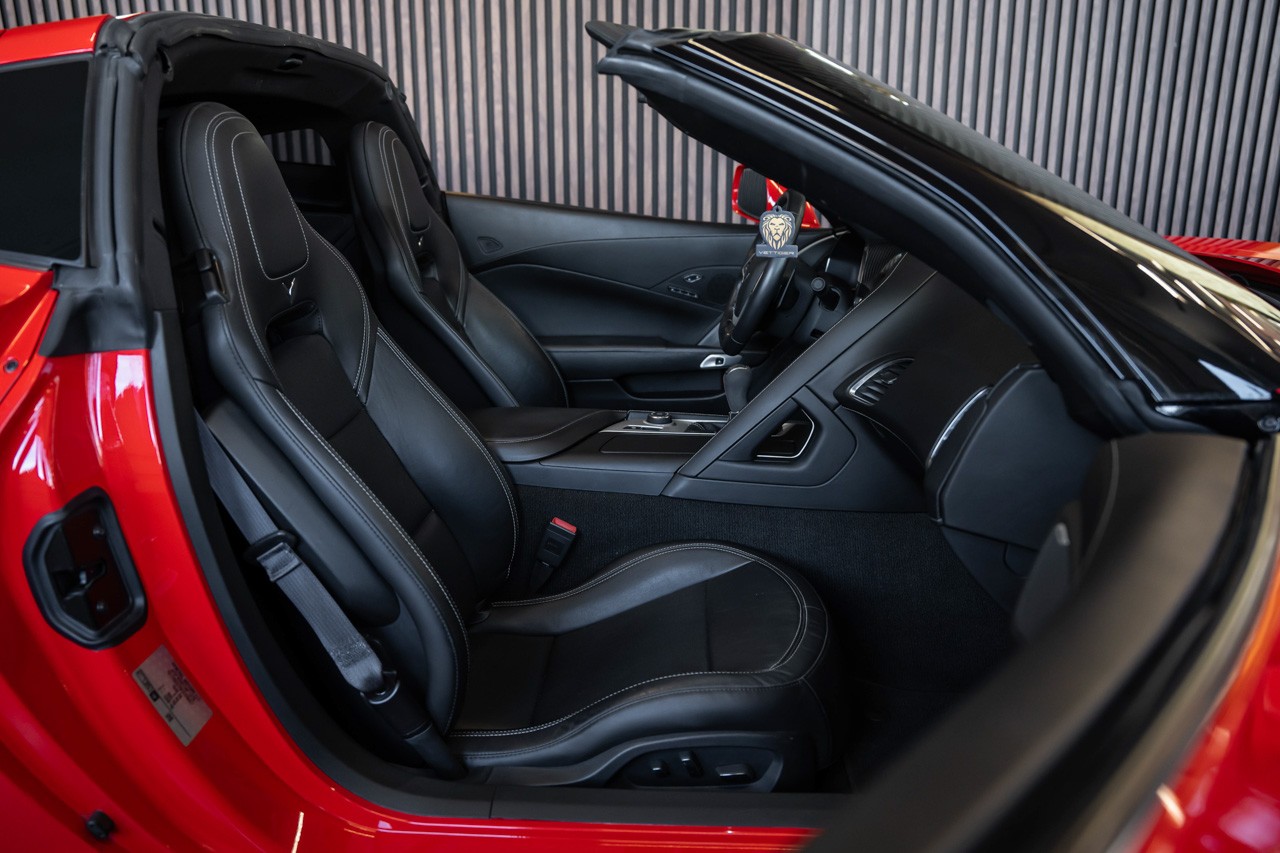 CHEVROLET Corvette Stingray Coupé-image-16