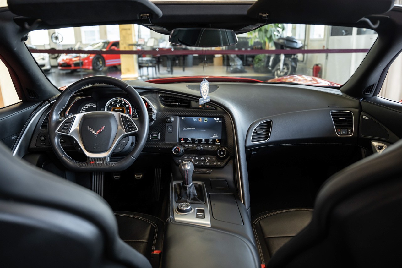 CHEVROLET Corvette Stingray Coupé-image-12