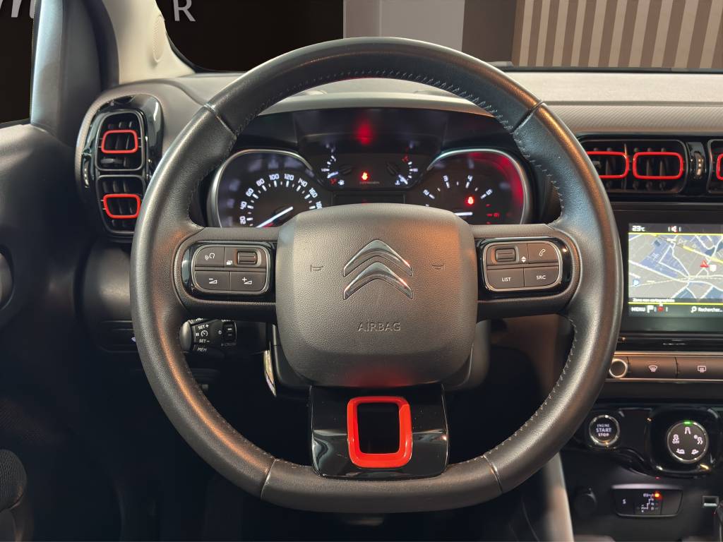 CITROEN C3 Aircross 1.2i PureTech Shine EAT-image-15