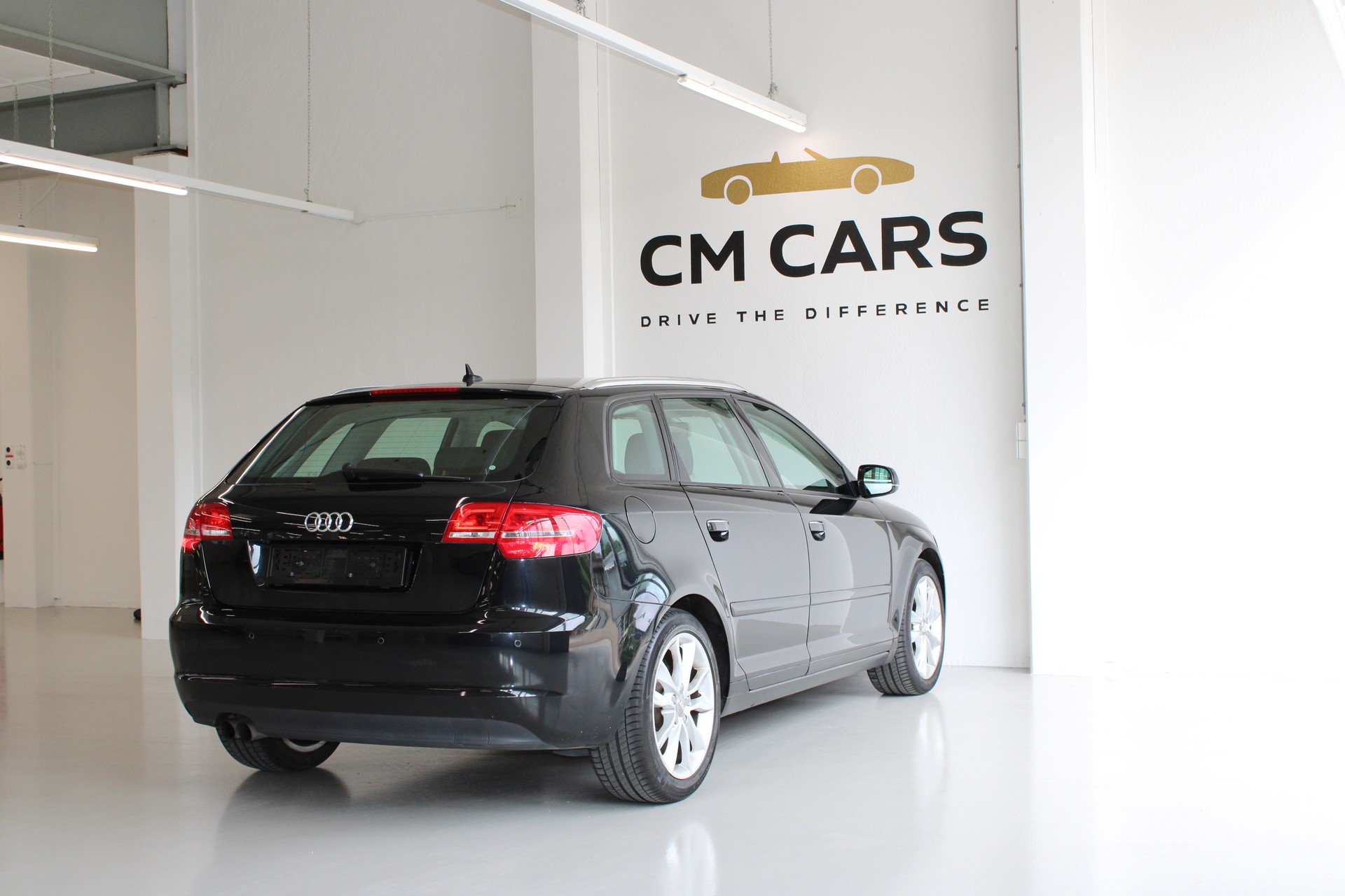 AUDI A3 Sportback 1.4 TFSI Ambition S-tronic-image-5