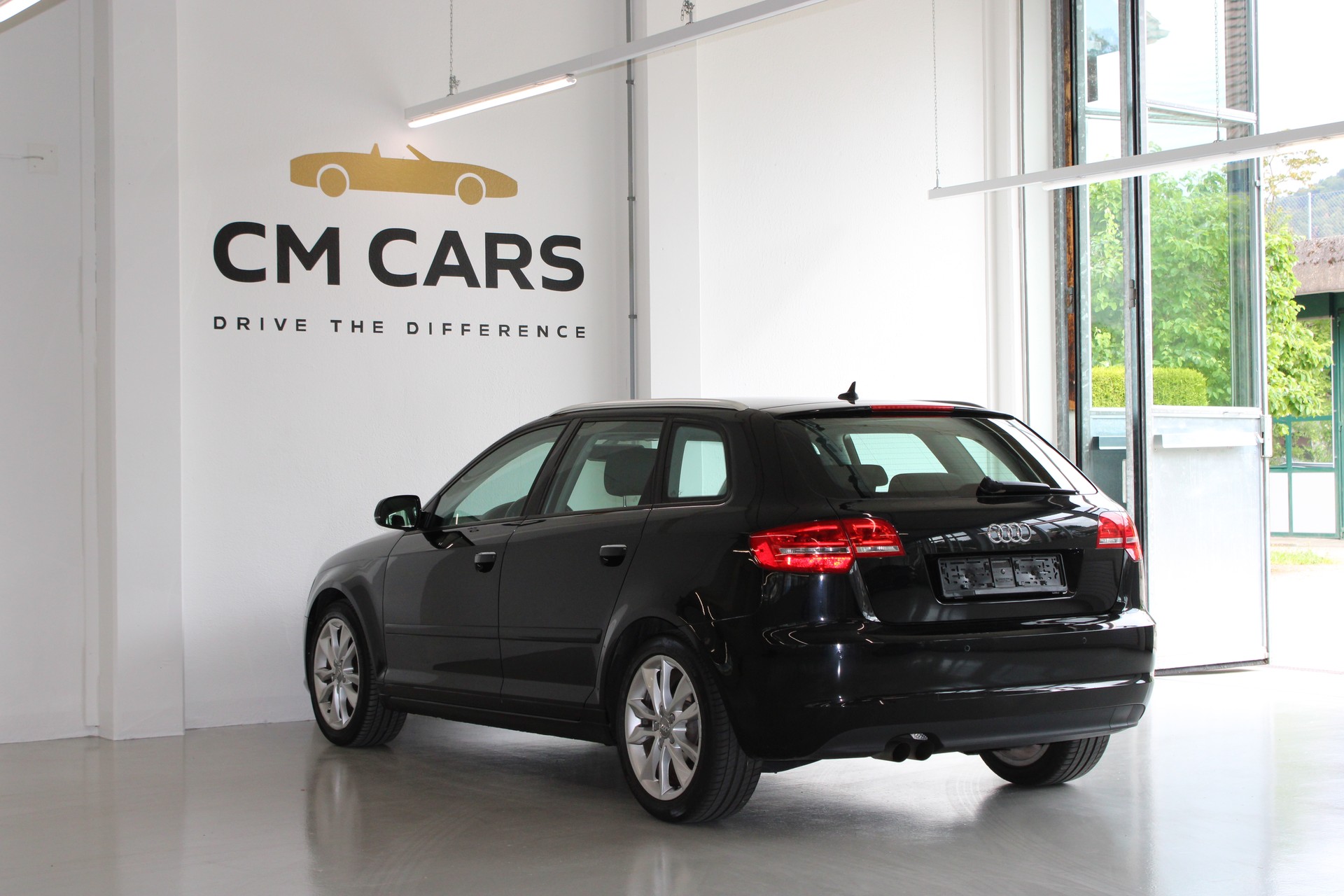 AUDI A3 Sportback 1.4 TFSI Ambition S-tronic-image-4