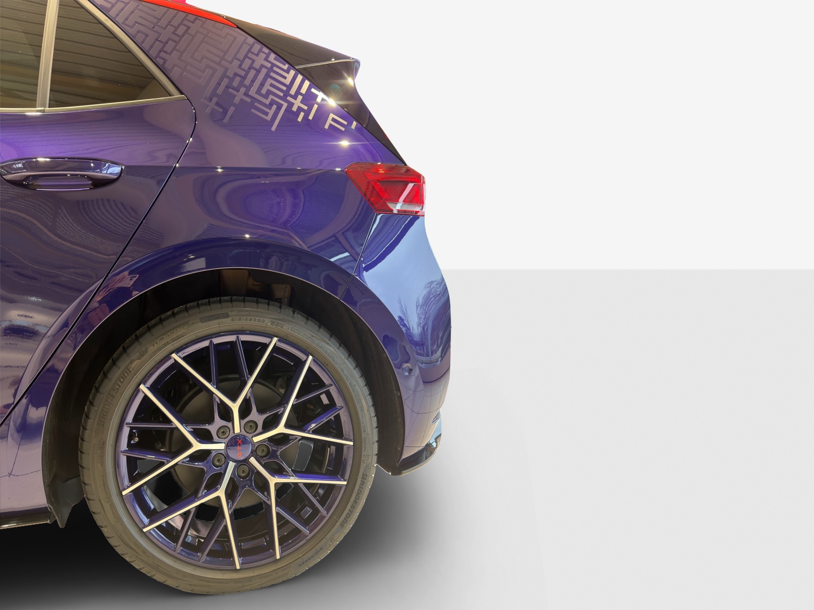 VW ID.3 GTX Performance 79 kWh GTX Fire+Ice-image-13