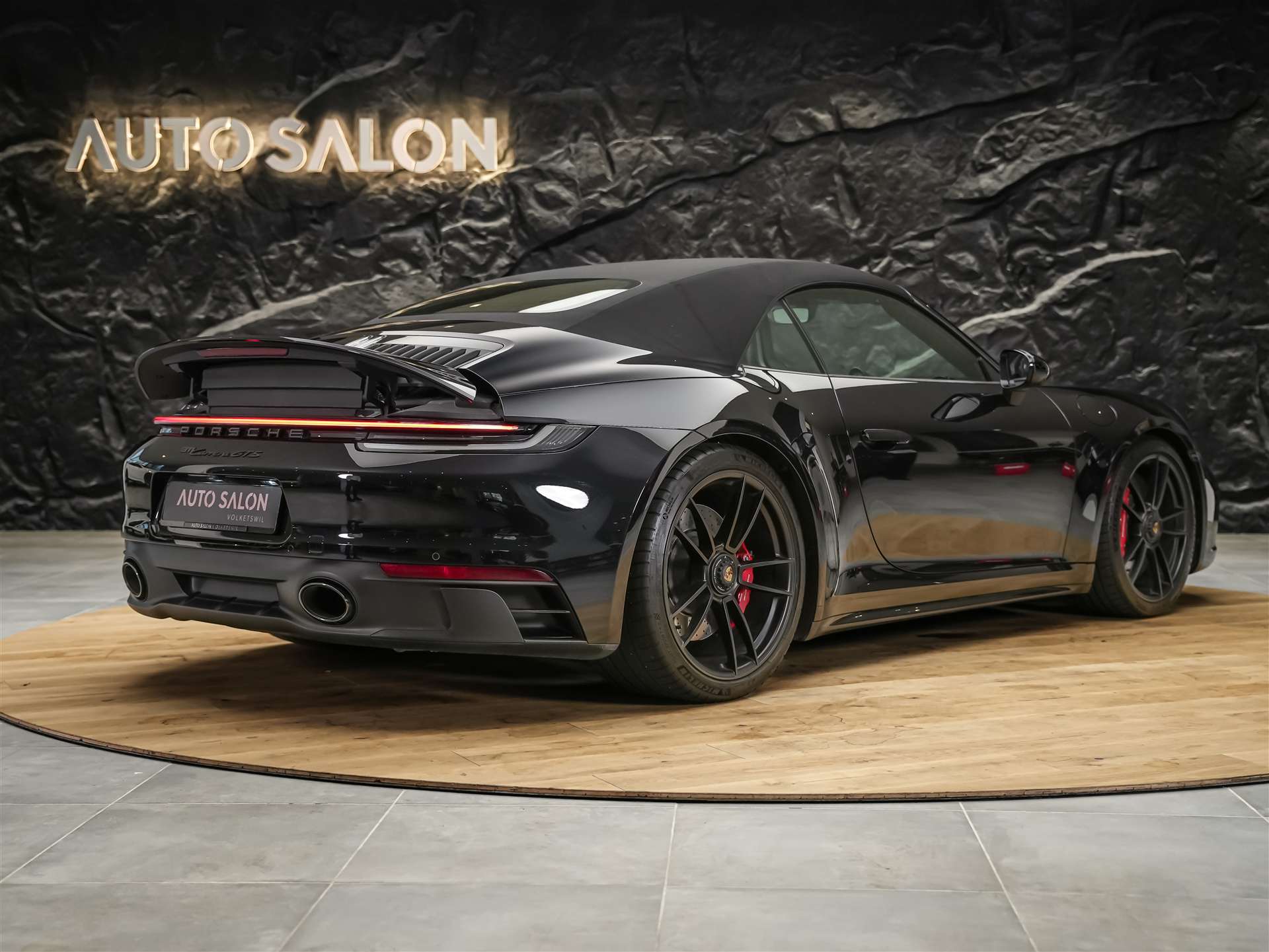 PORSCHE 911 Carrera GTS Cabriolet PDK *Vierradlenkung*Abstandsregler*360° Kamera*-image-9