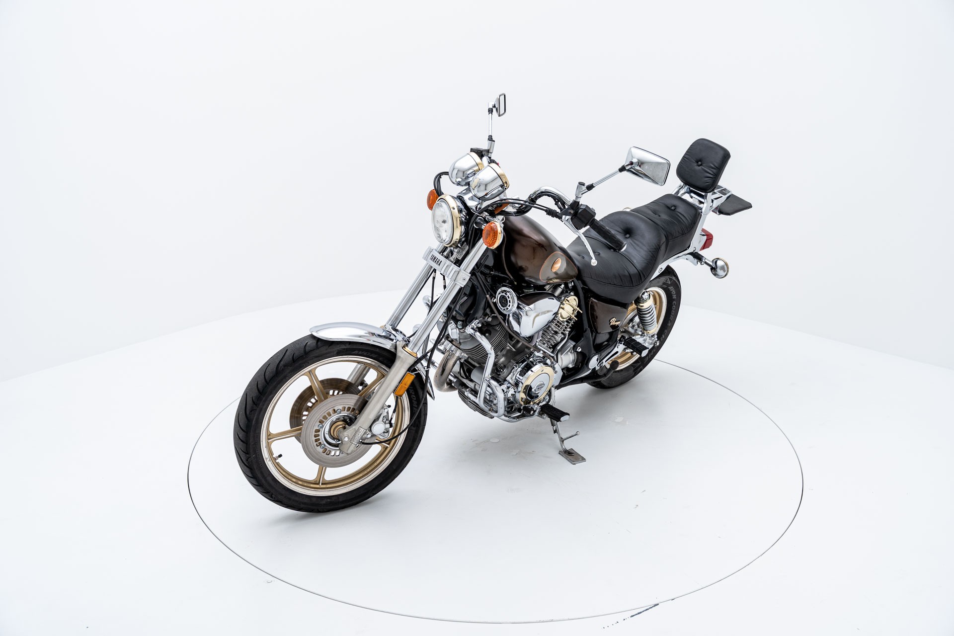 YAMAHA XV 1000 Virago-image-2