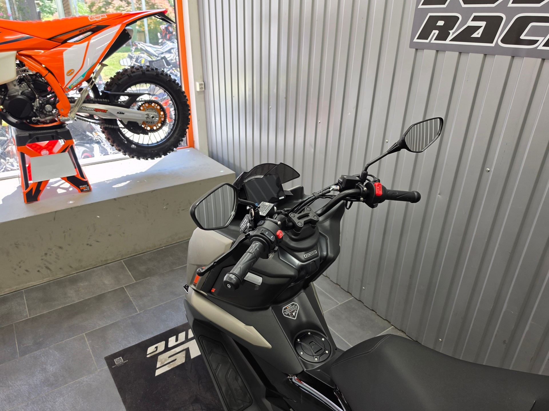ZONTES 125 X-image-7