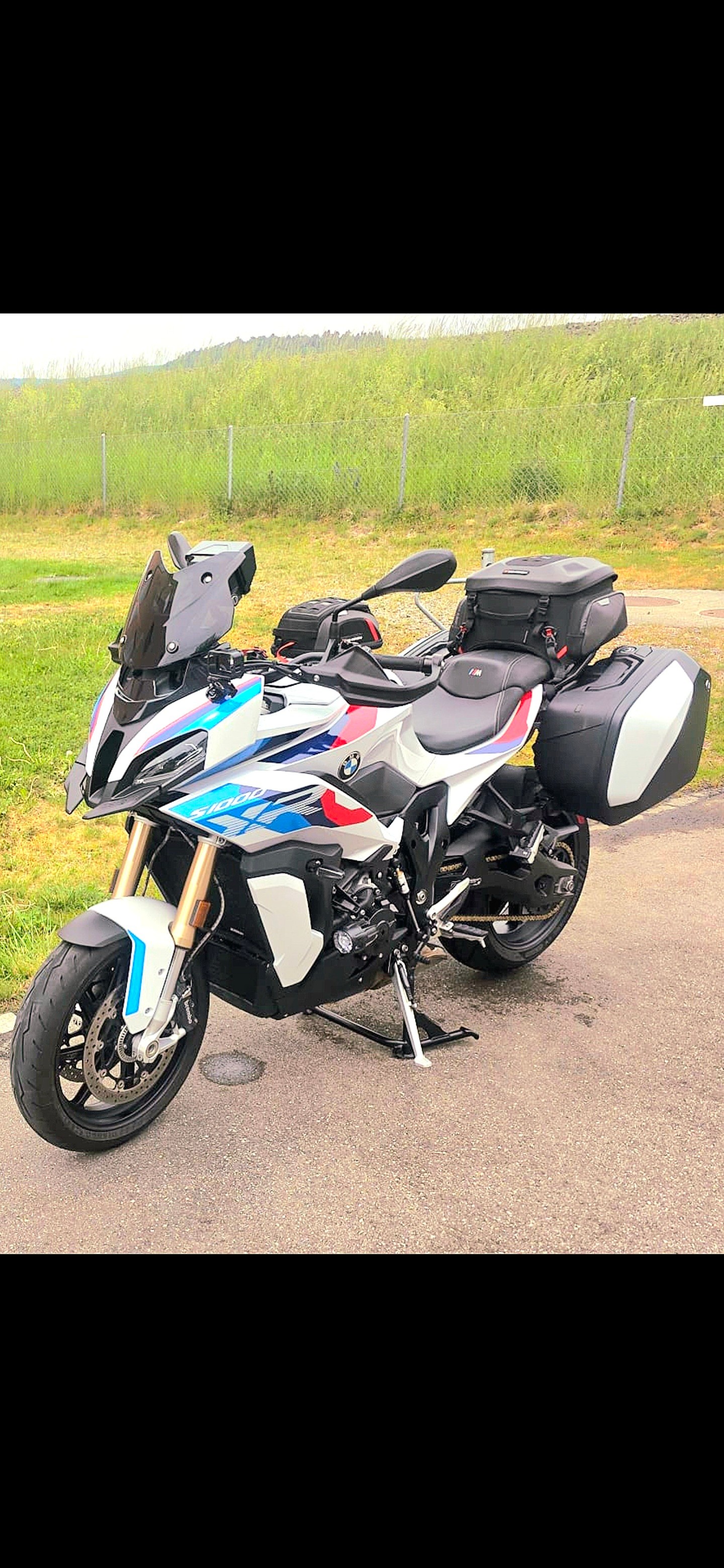 BMW S 1000 XR ABS-image-1