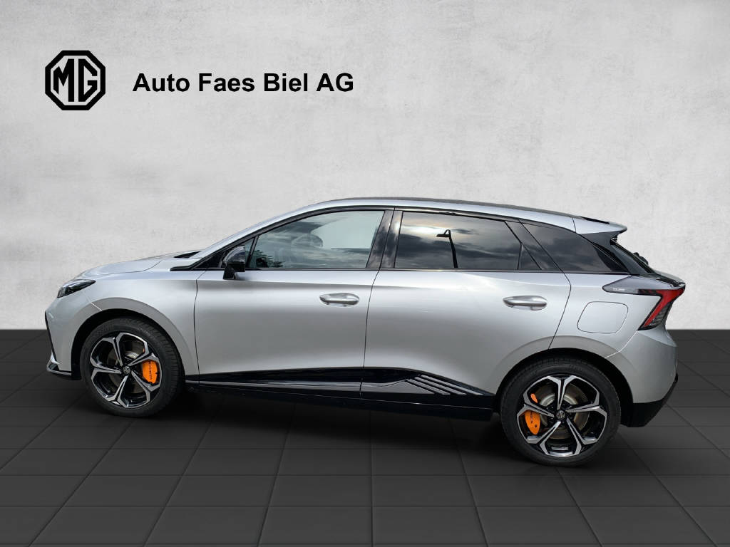 MG MG4 64kWh Xpower 4WD EV-image-2