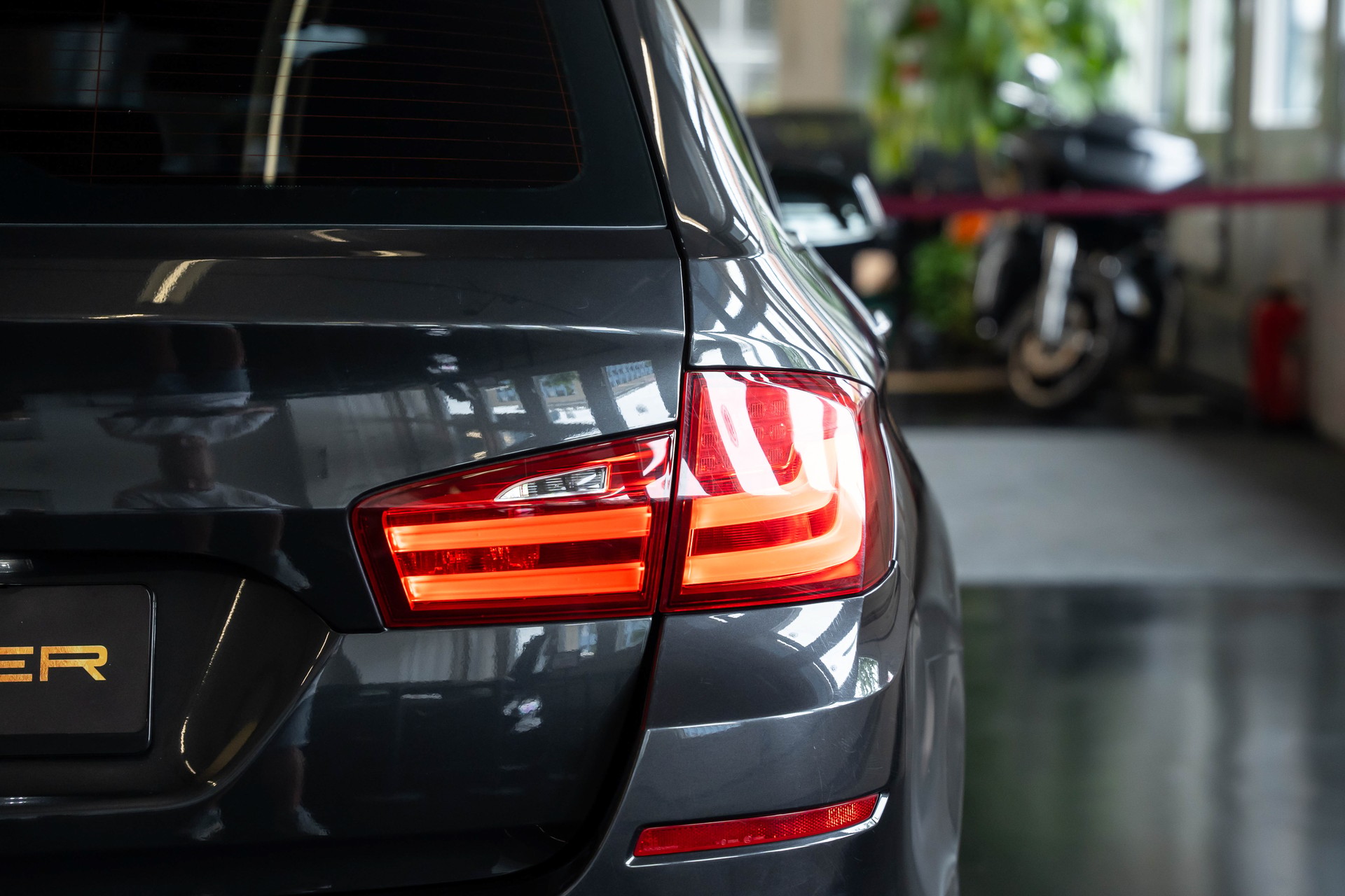 BMW 535i xDrive Touring Steptronic M-Sportpaket-image-10