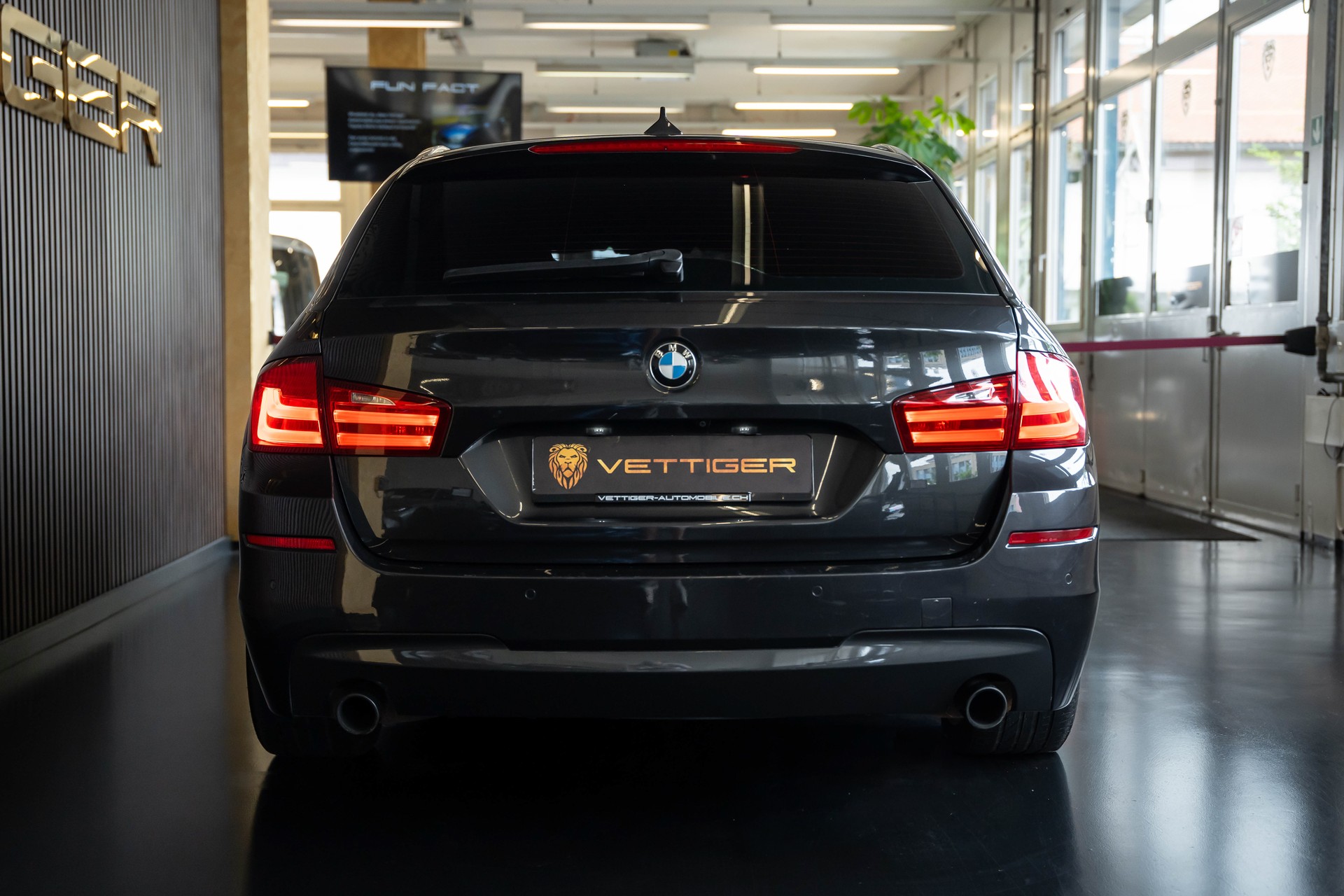 BMW 535i xDrive Touring Steptronic M-Sportpaket-image-5