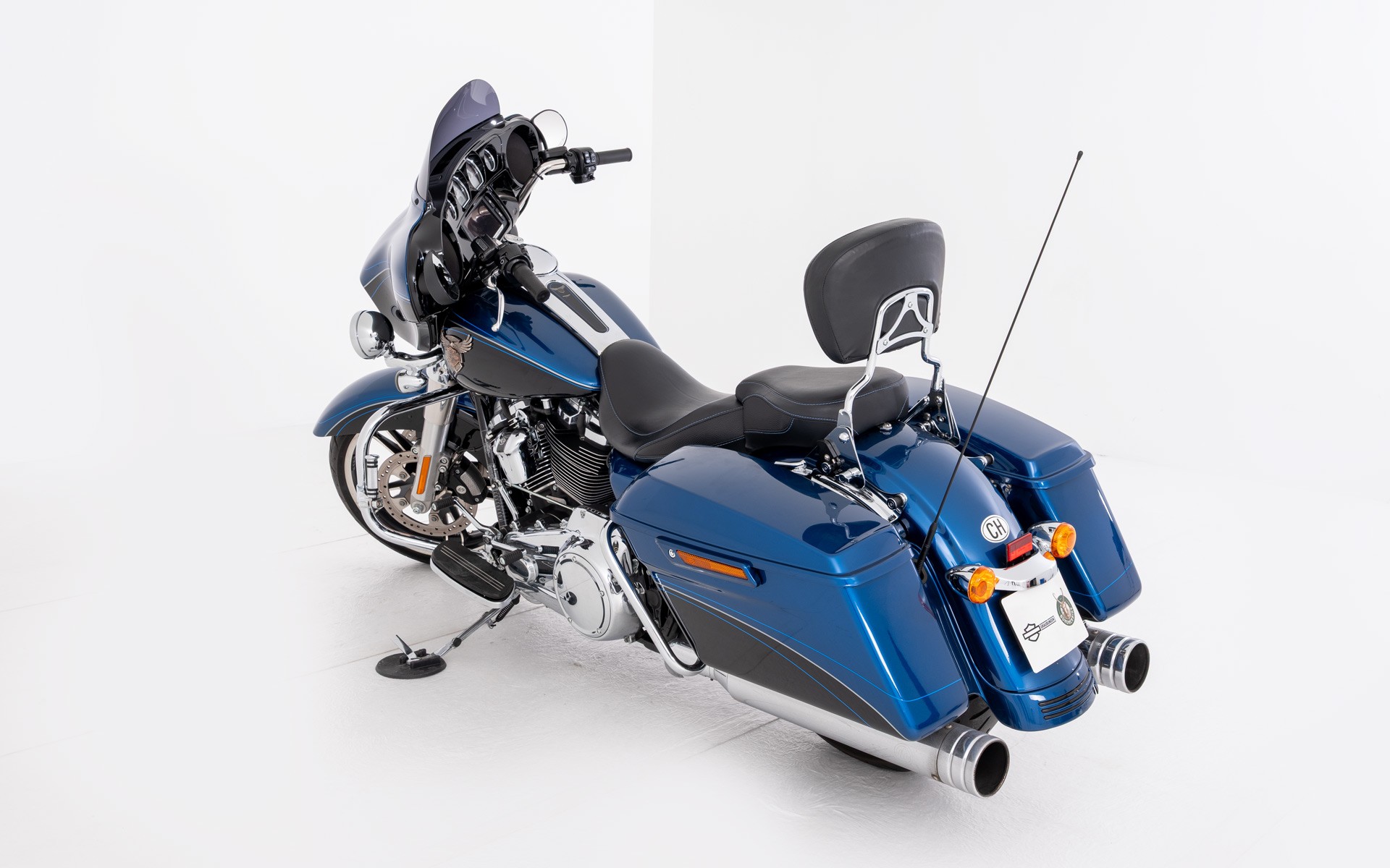 HARLEY-DAVIDSON FLHX Street Glide 107 ABS-image-3