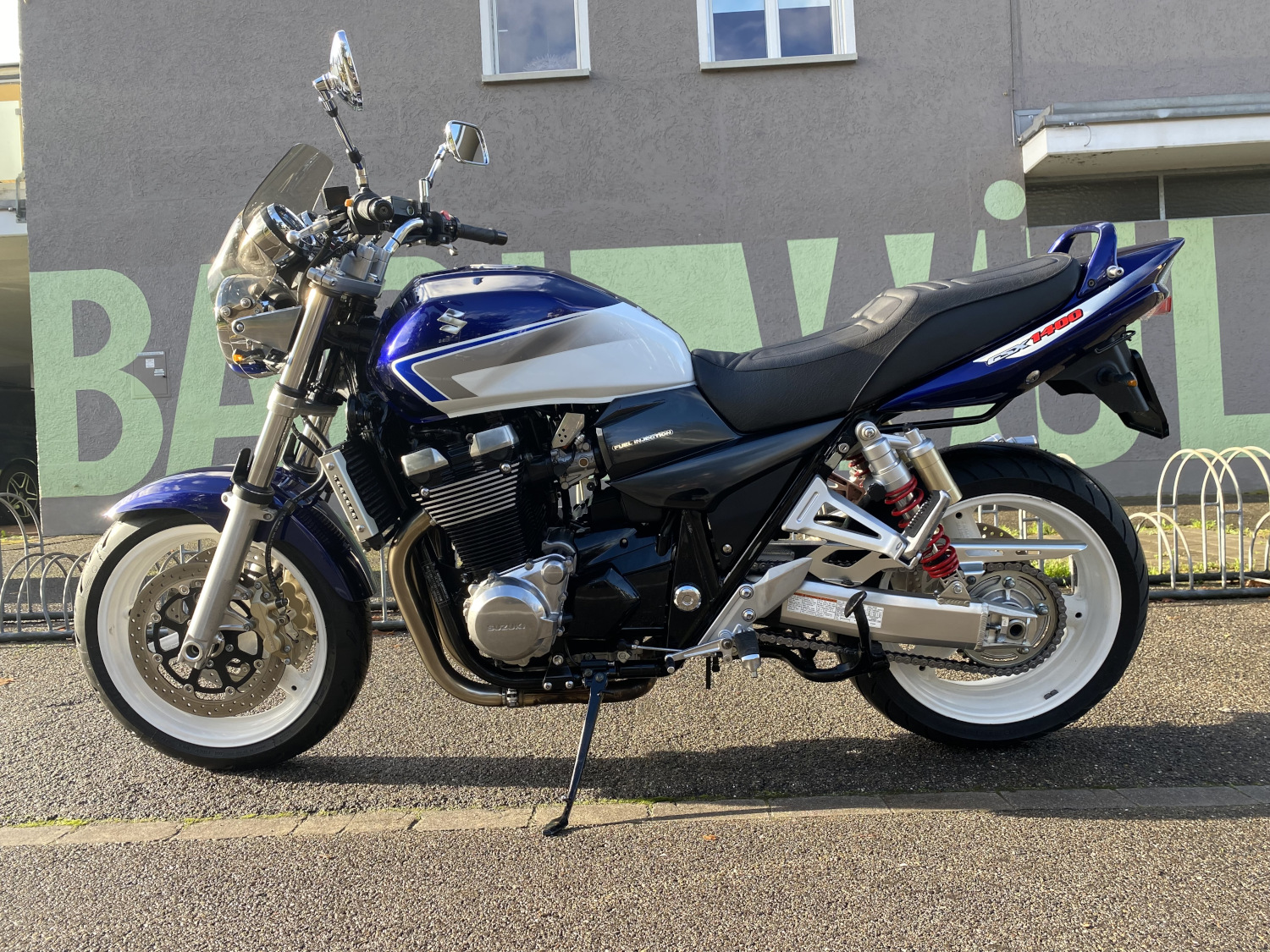 SUZUKI GSX 1400 K7-image-0
