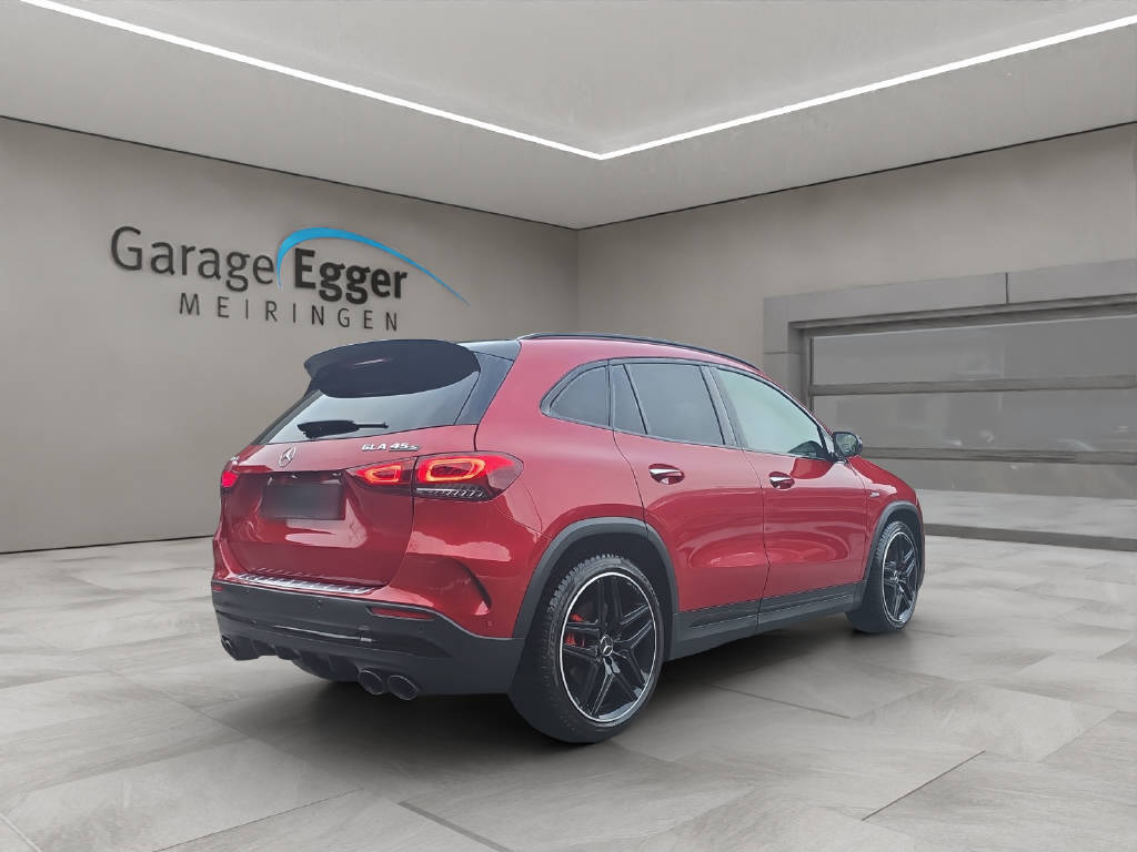 MERCEDES-BENZ GLA 45 S AMG 4matic+-image-5