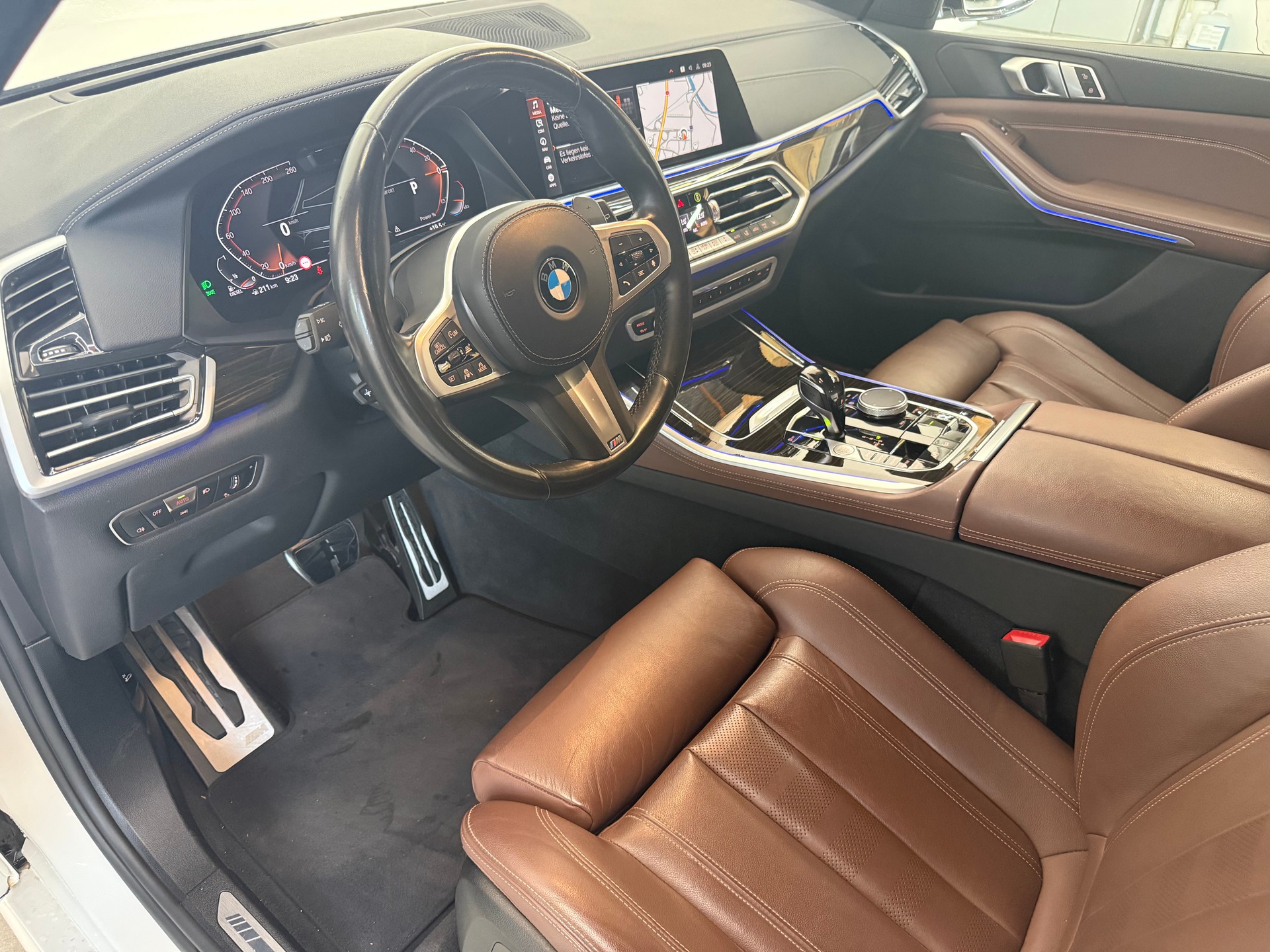 BMW X5 xDrive 48V 30d M Sport Steptronic-image-11