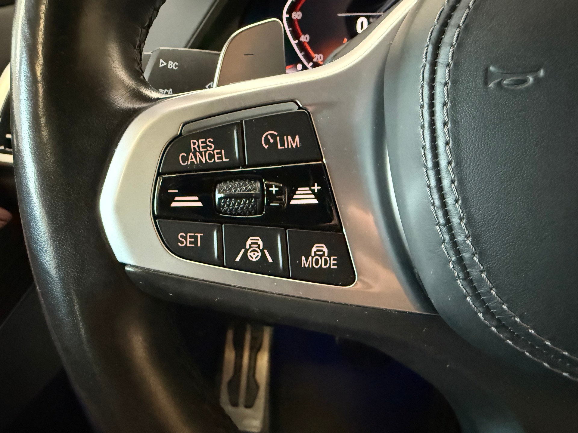 BMW X5 xDrive 48V 30d M Sport Steptronic-image-16