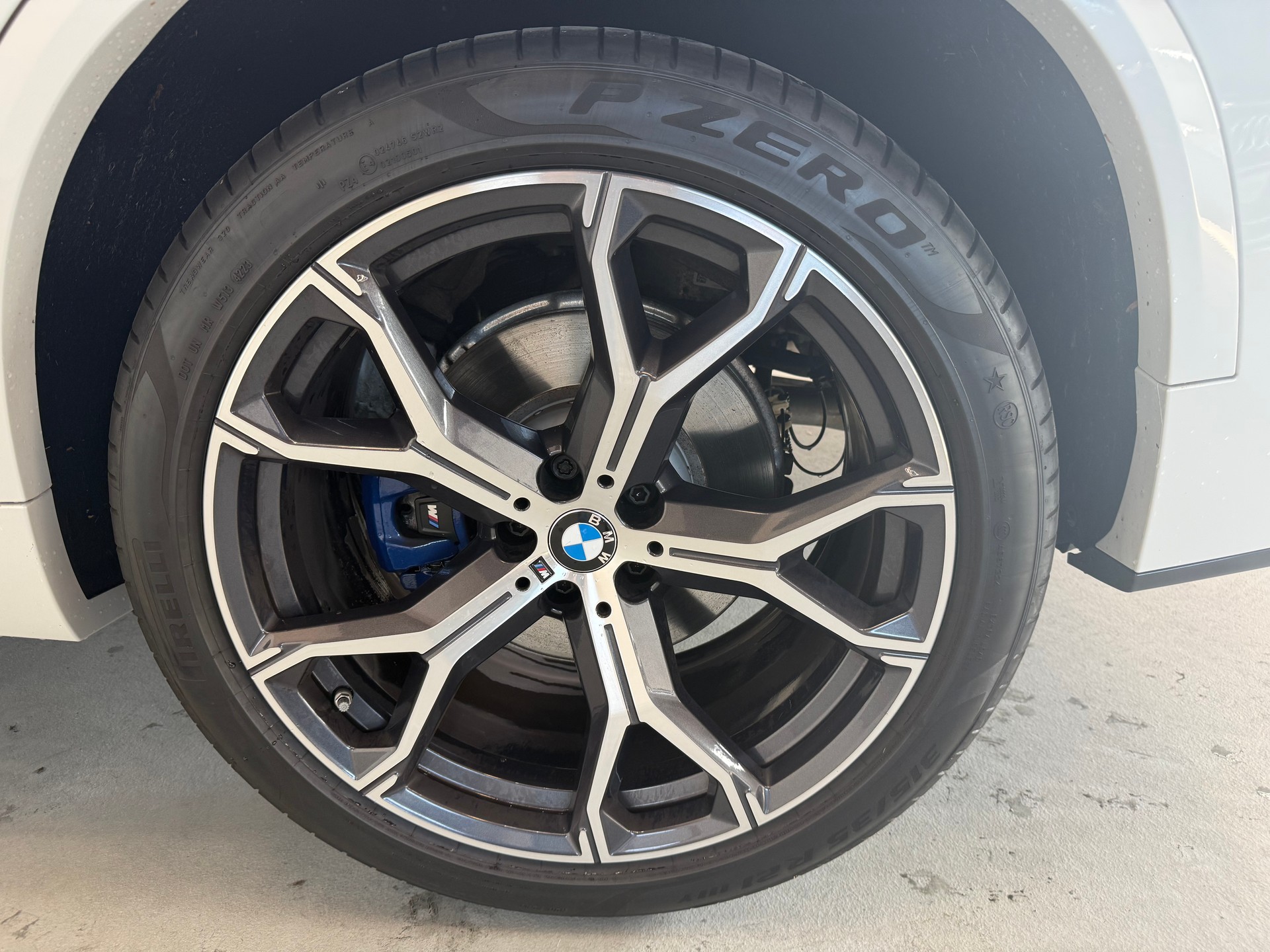 BMW X5 xDrive 48V 30d M Sport Steptronic-image-8