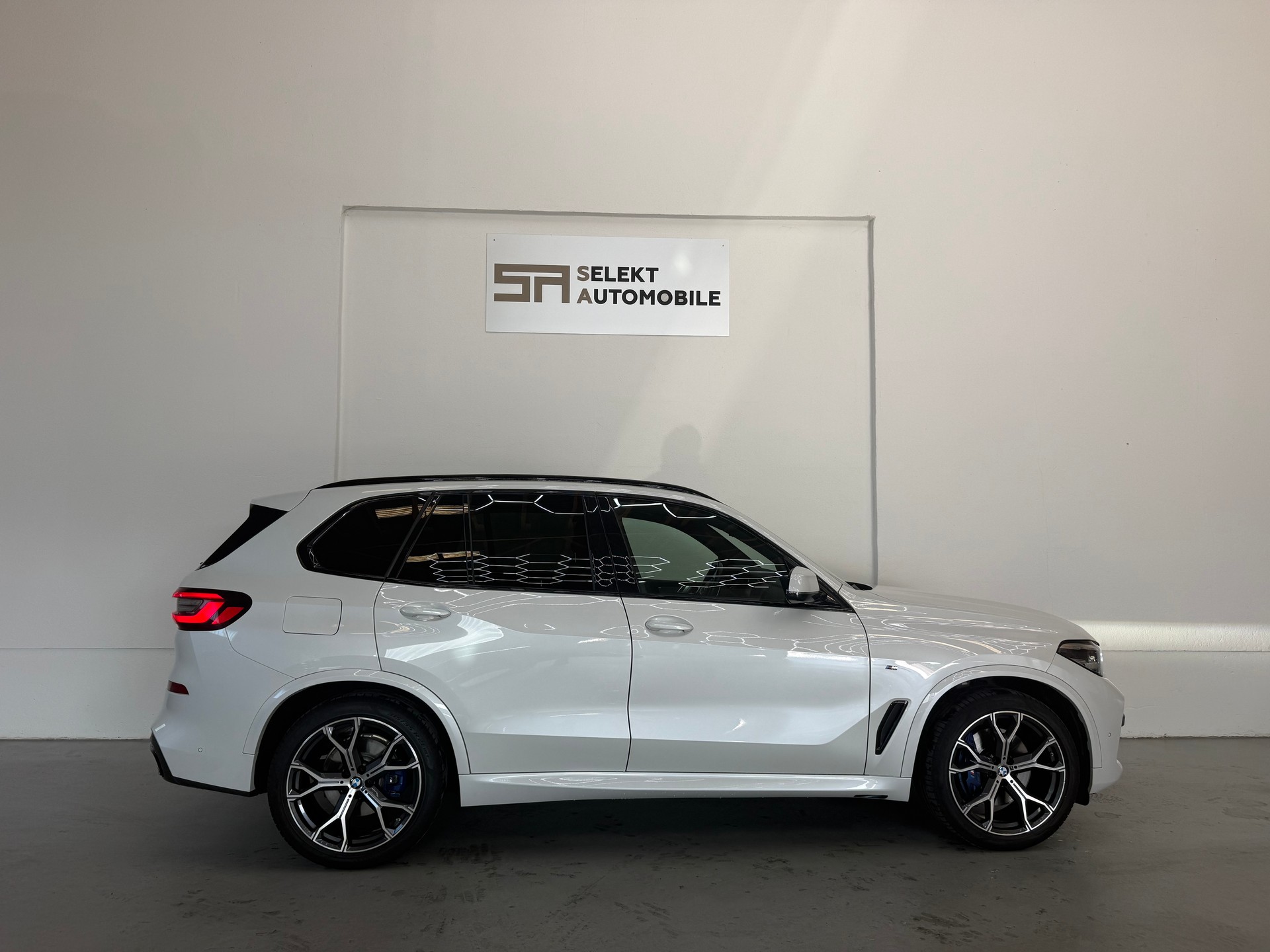 BMW X5 xDrive 48V 30d M Sport Steptronic-image-6