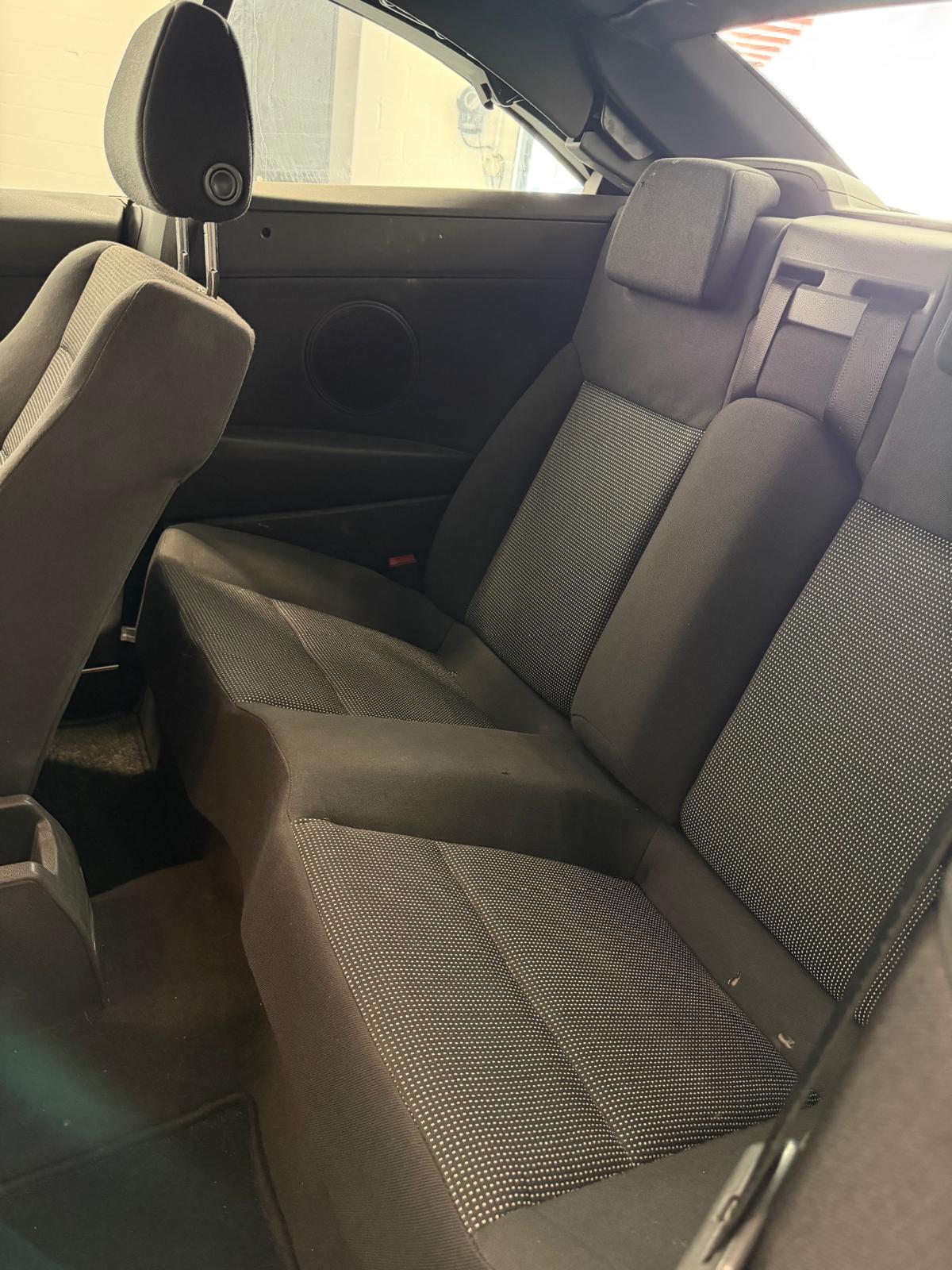 OPEL Astra TT 1.8i 16V Cosmo ***CH-Fahrzeug***-image-11