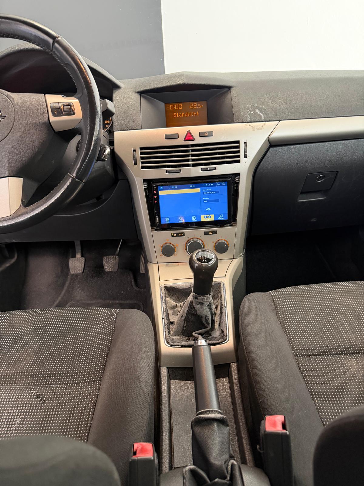 OPEL Astra TT 1.8i 16V Cosmo ***CH-Fahrzeug***-image-8