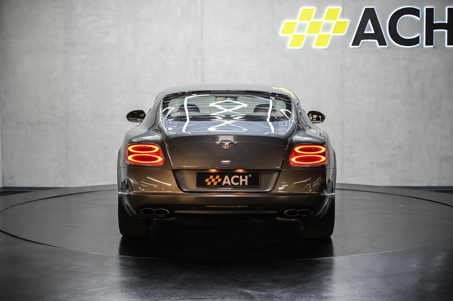 BENTLEY Continental GT 4.0 V8-image-7