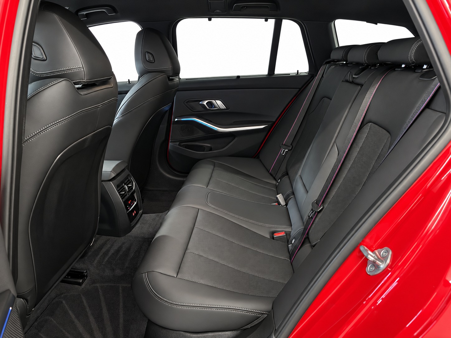 BMW M340i xDrive 48V Touring Steptronic M Sport Pro-image-13