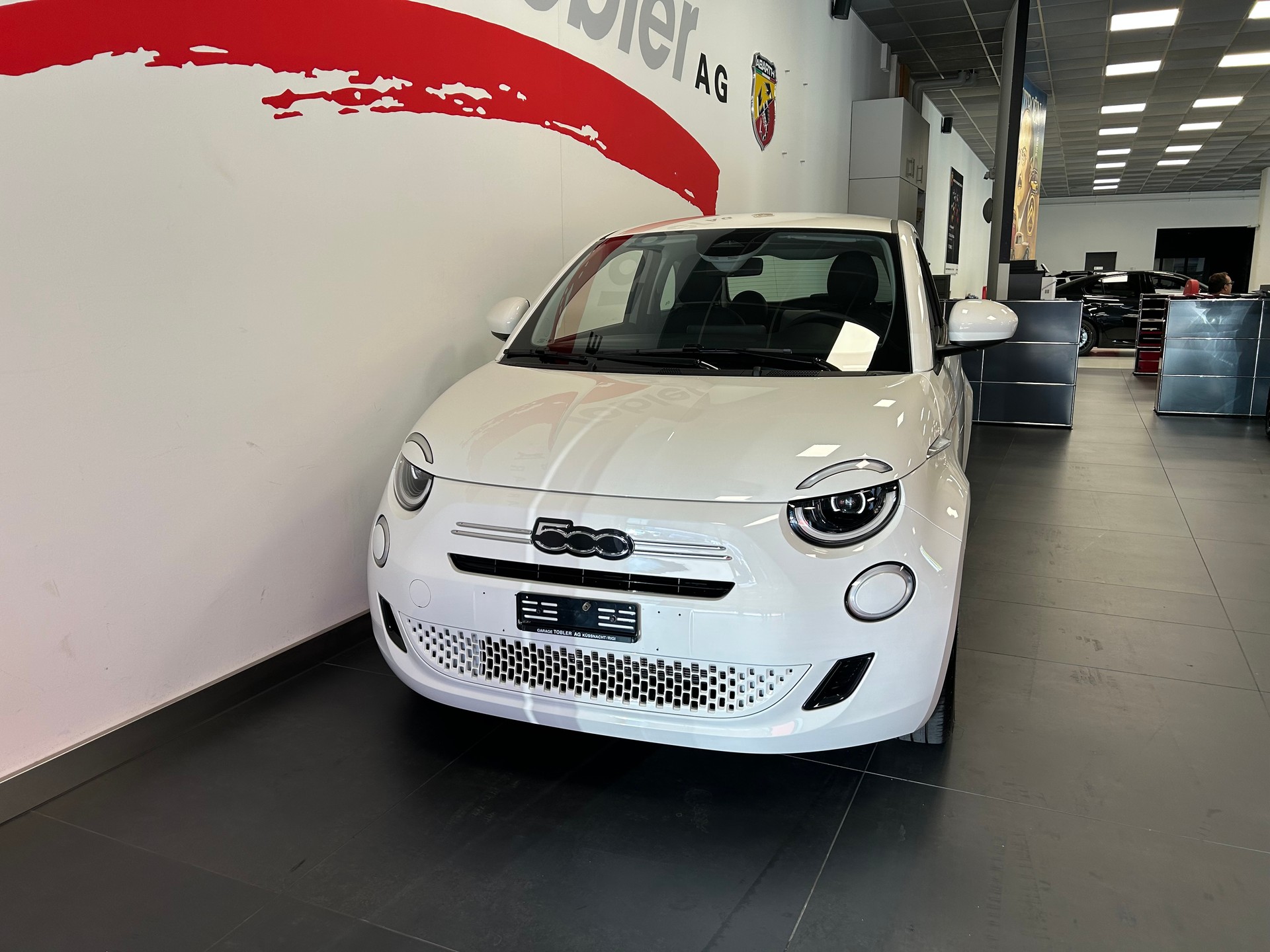 FIAT 500 1.0 FireFly MHD Torino-showroom-element-3