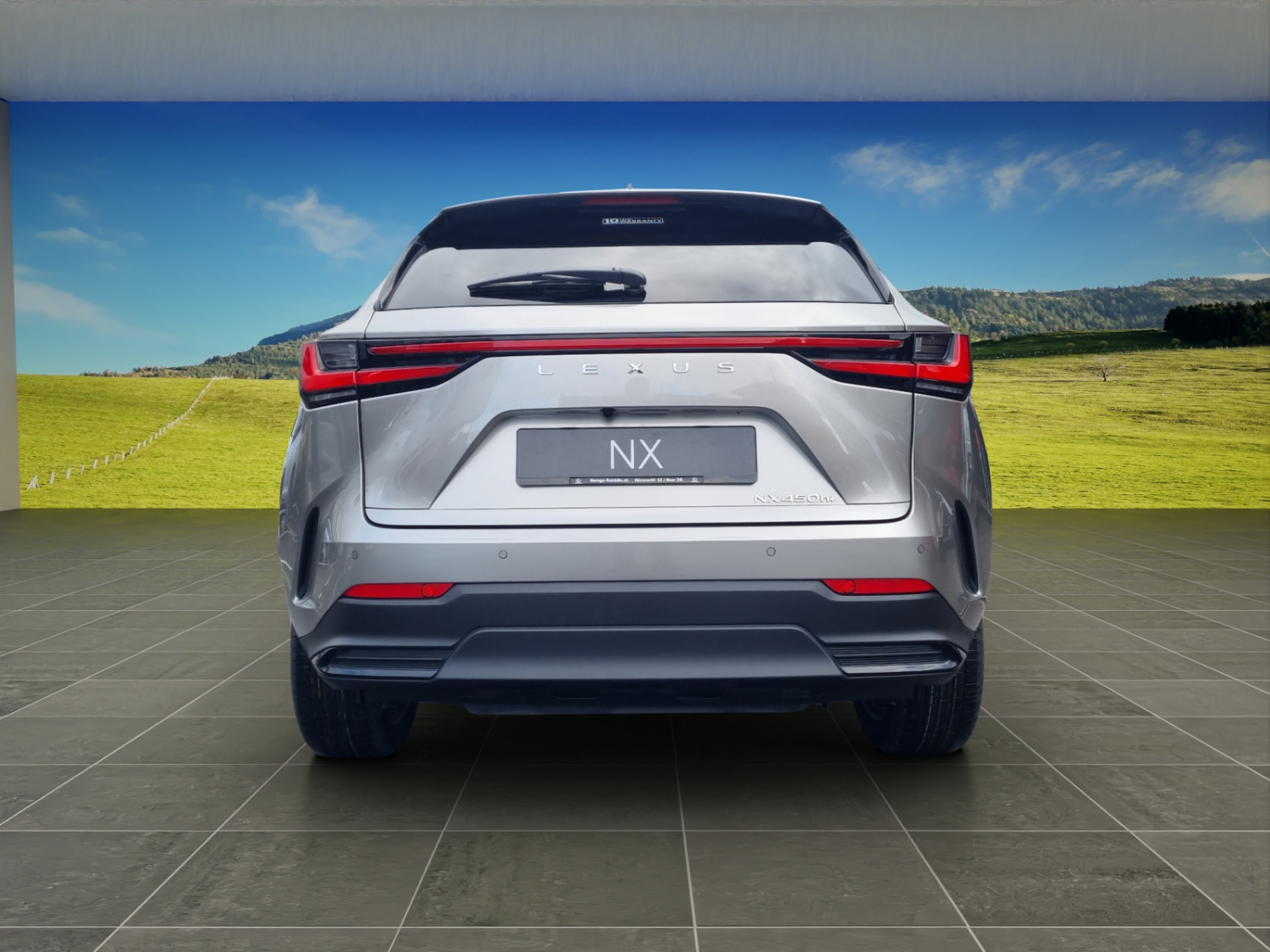 LEXUS NX 450h+ excellence AWD-showroom-element-3