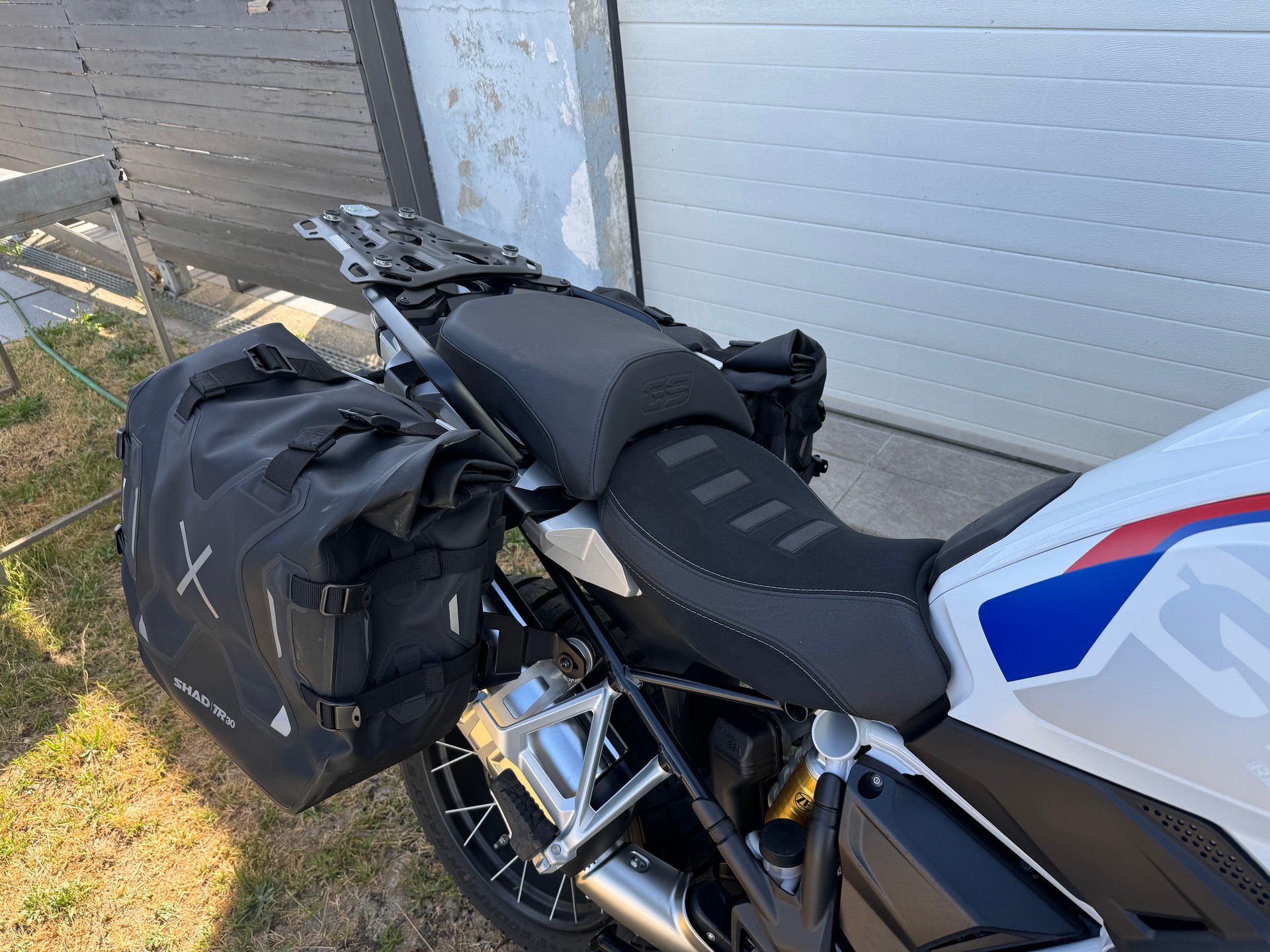 BMW R 1250 GS-image-2