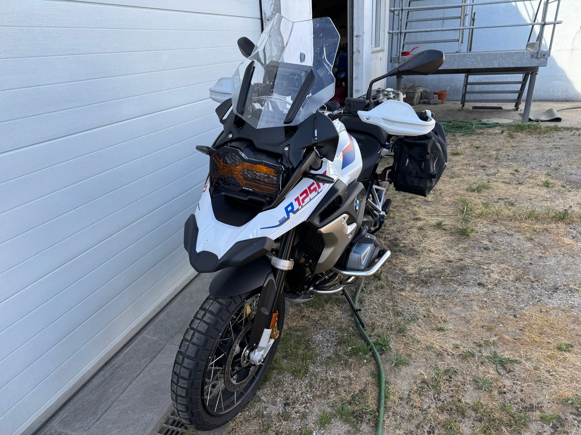 BMW R 1250 GS-image-3