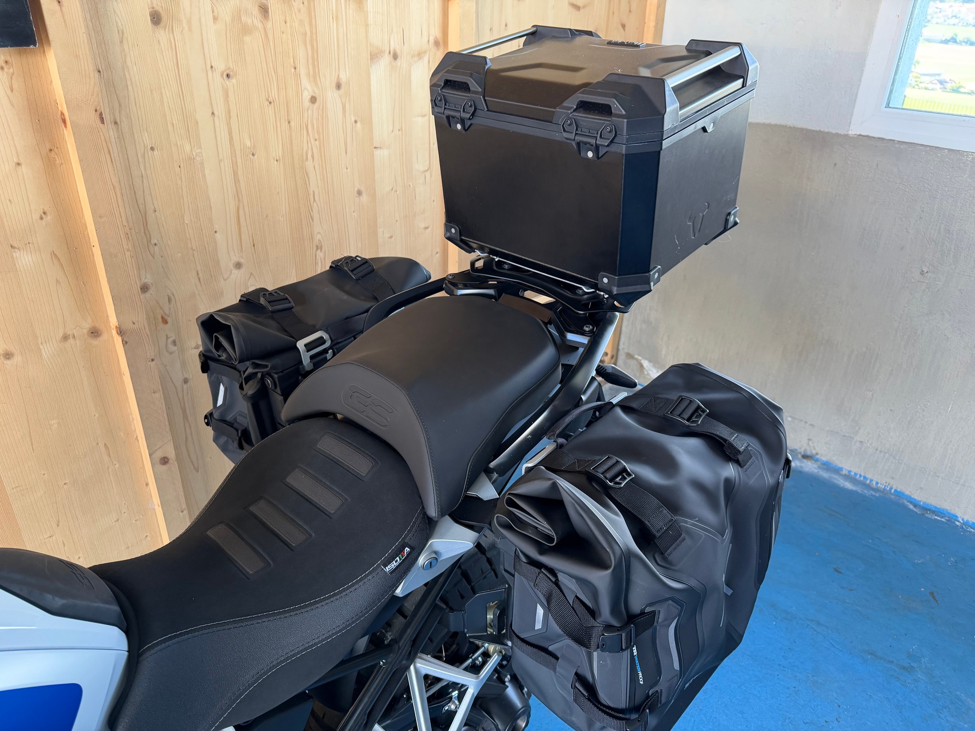 BMW R 1250 GS-image-3