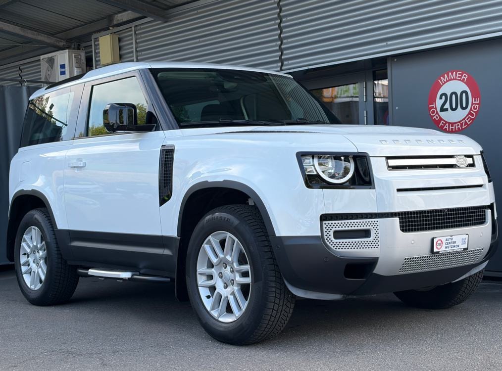 LAND ROVER Defender 90 3.0 D I6 200 S-showroom-element-1