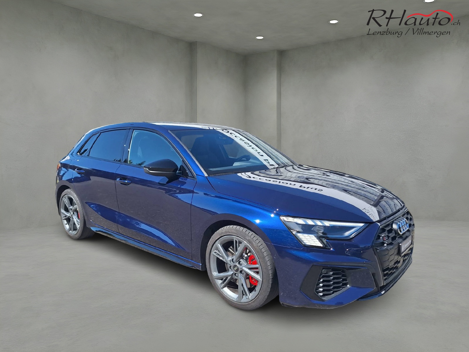AUDI S3 Sportback 2.0 TFSI quattro S-Tronic-showroom-element-2